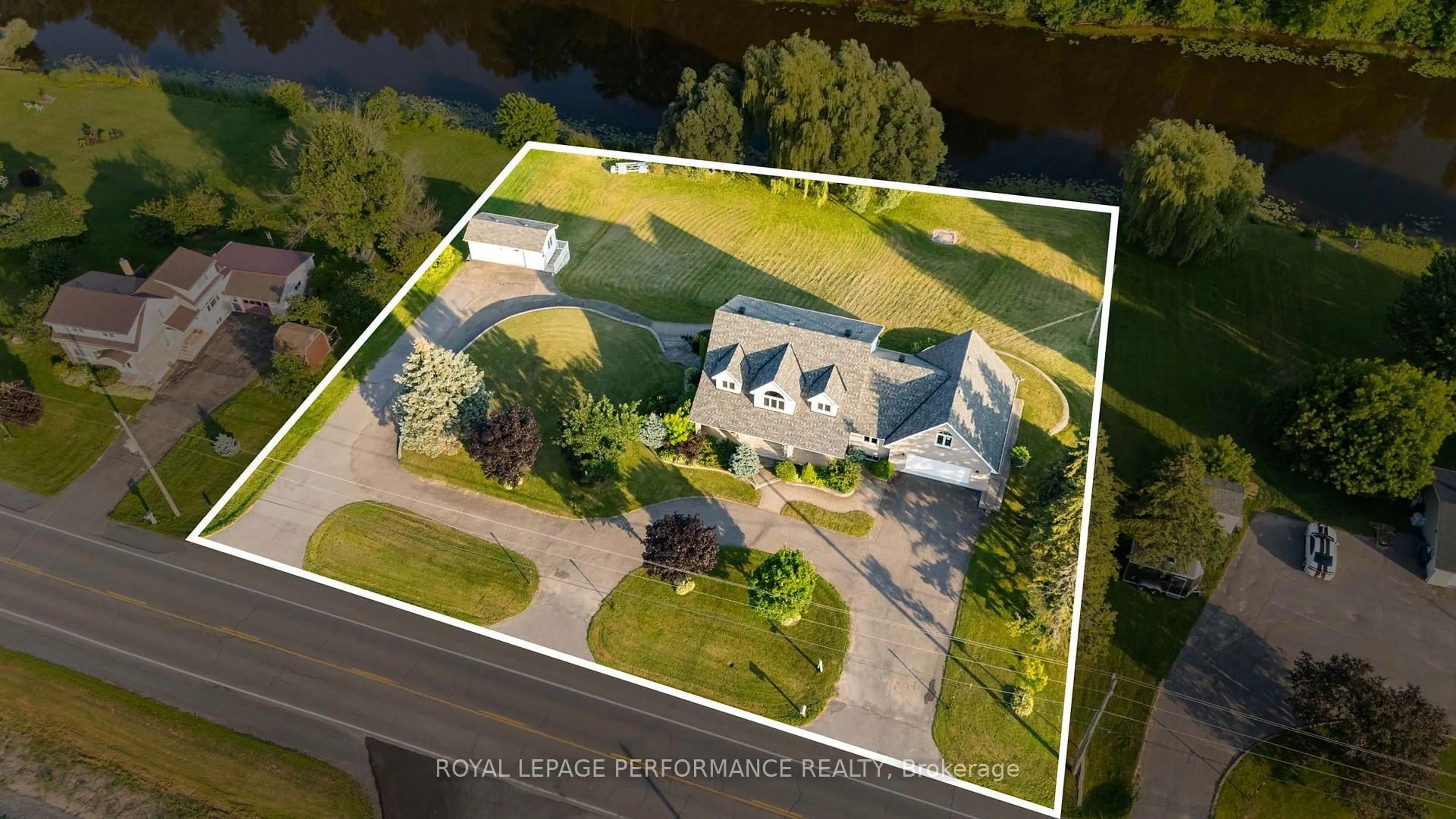 A pic from outside/outdoor area/front of a property/back of a property/a pic from drone, unknown for 1436 Notre Dame St, Russell Ontario K0A 1W0