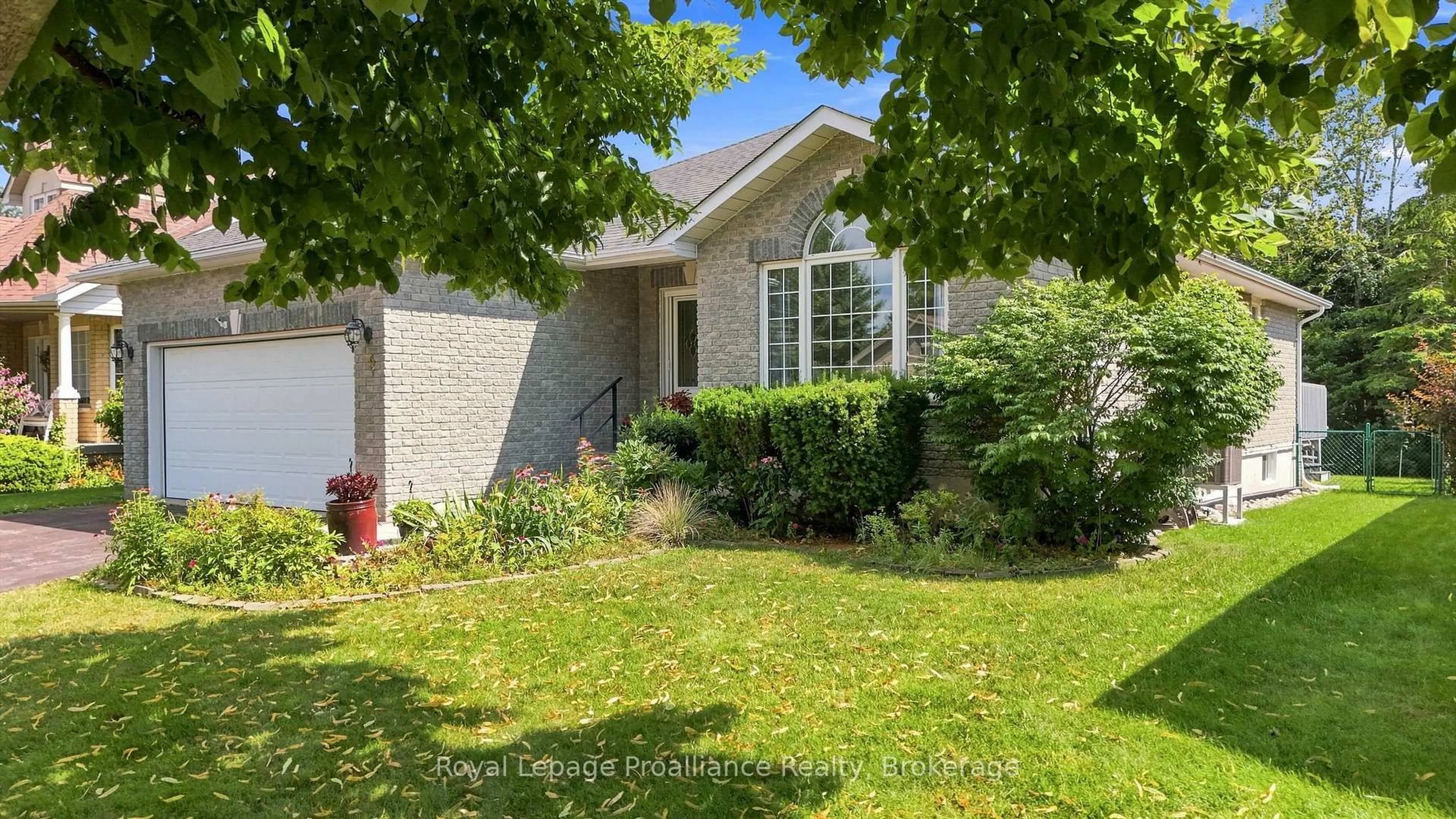 A pic from outside/outdoor area/front of a property/back of a property/a pic from drone, street for 9 Seneca Dr, Brighton Ontario K0K 1H0