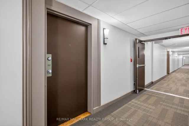 280 Brittany Dr #102, Ottawa 2