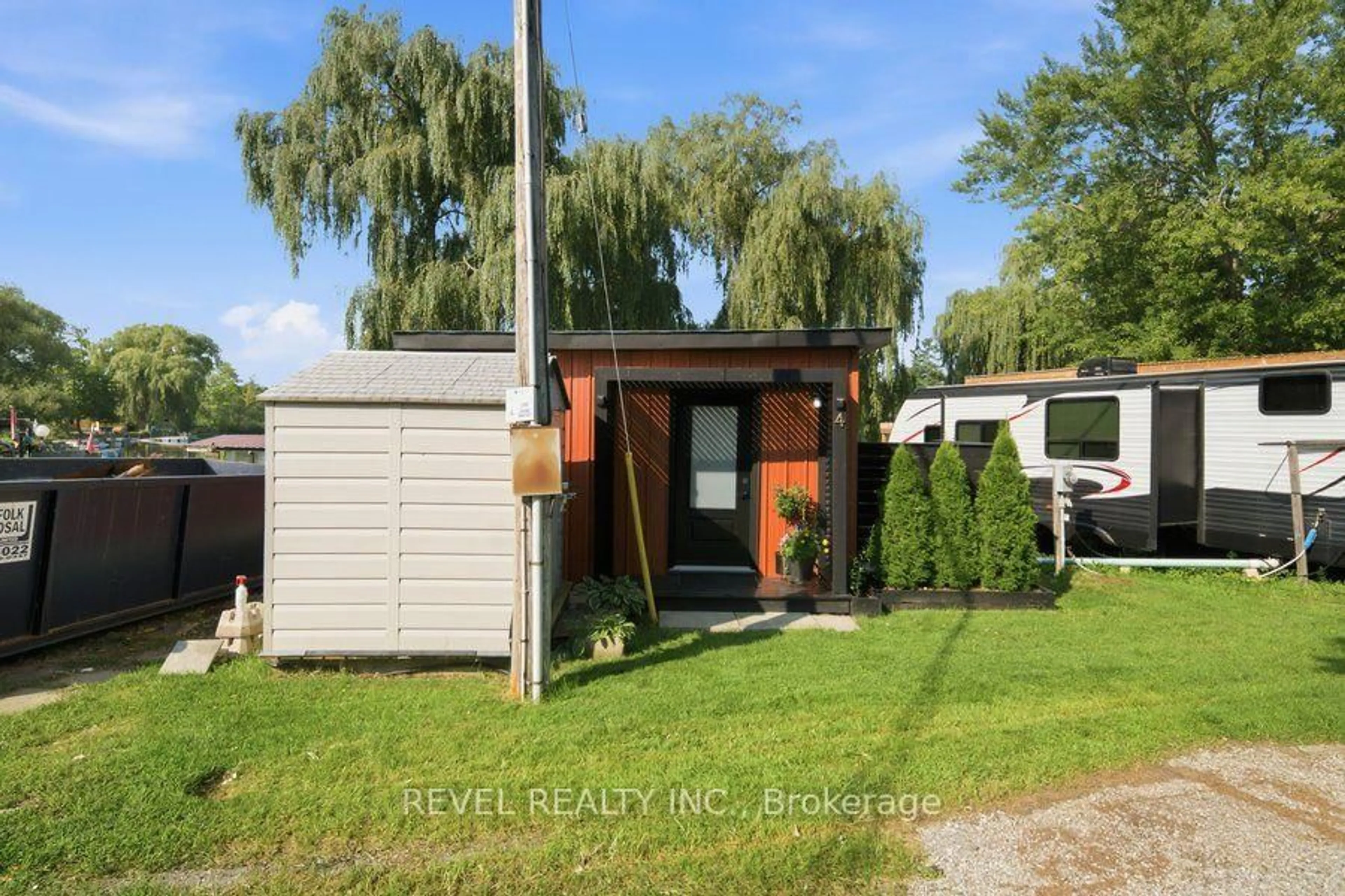 Shed for 99 Fourth Concession Rd #4, Brant Ontario N0E 1A0