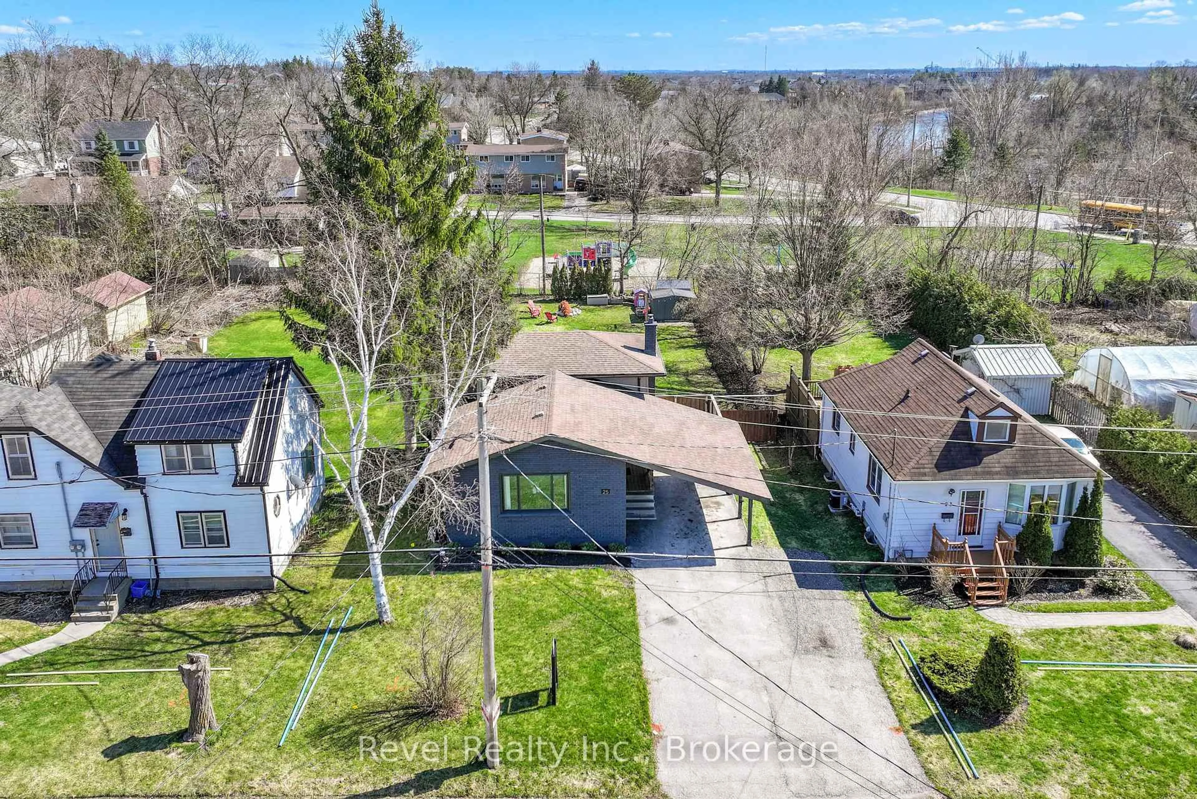 A pic from outside/outdoor area/front of a property/back of a property/a pic from drone, street for 25 Riverview Rd, Kawartha Lakes Ontario K9V 1B2