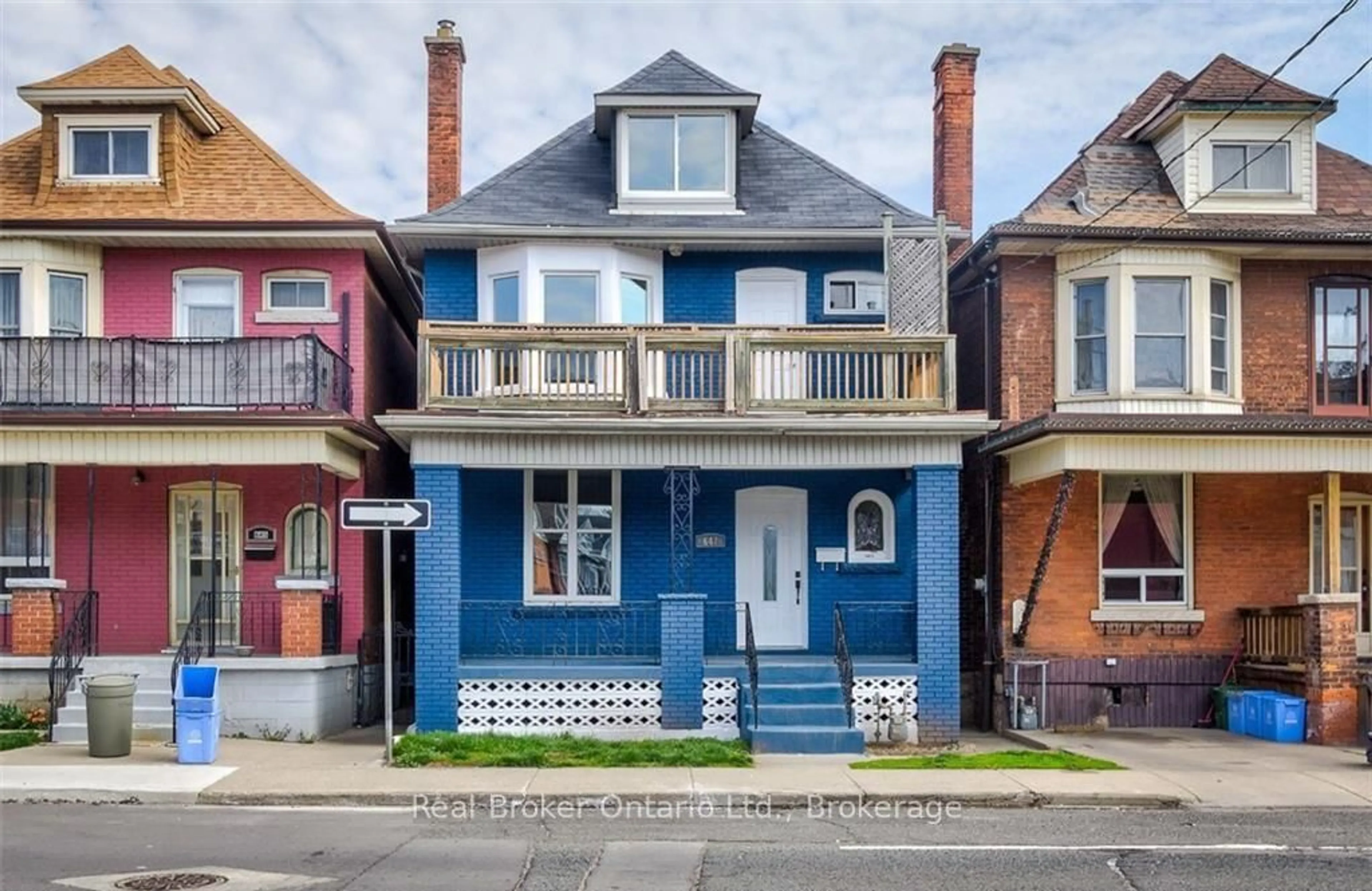 Home with brick exterior material, street for 647 Wilson St, Hamilton Ontario L8L 1V3