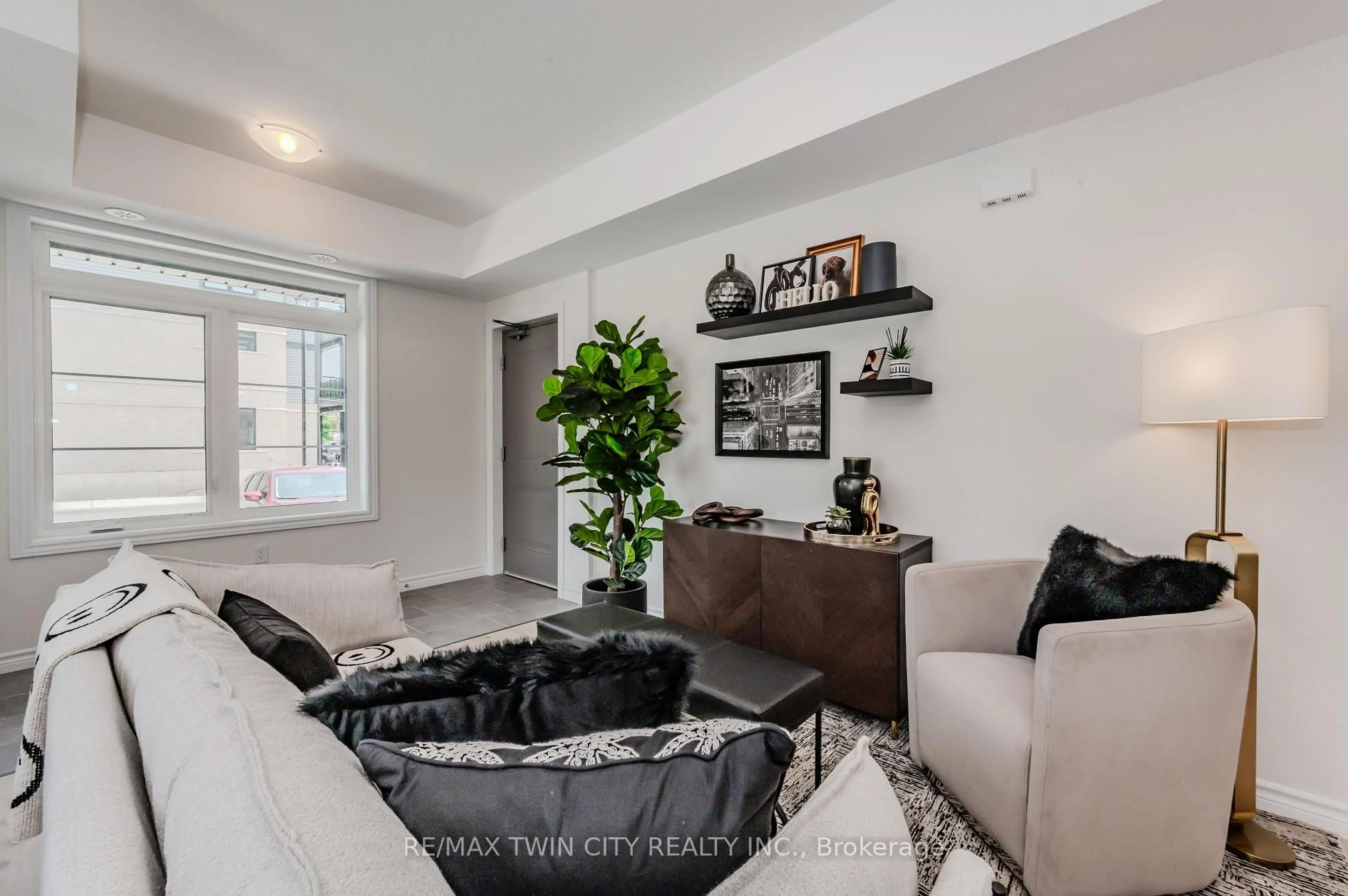 Living room with furniture, unknown for 39 Lomond Lane, Kitchener Ontario N2R 0T6