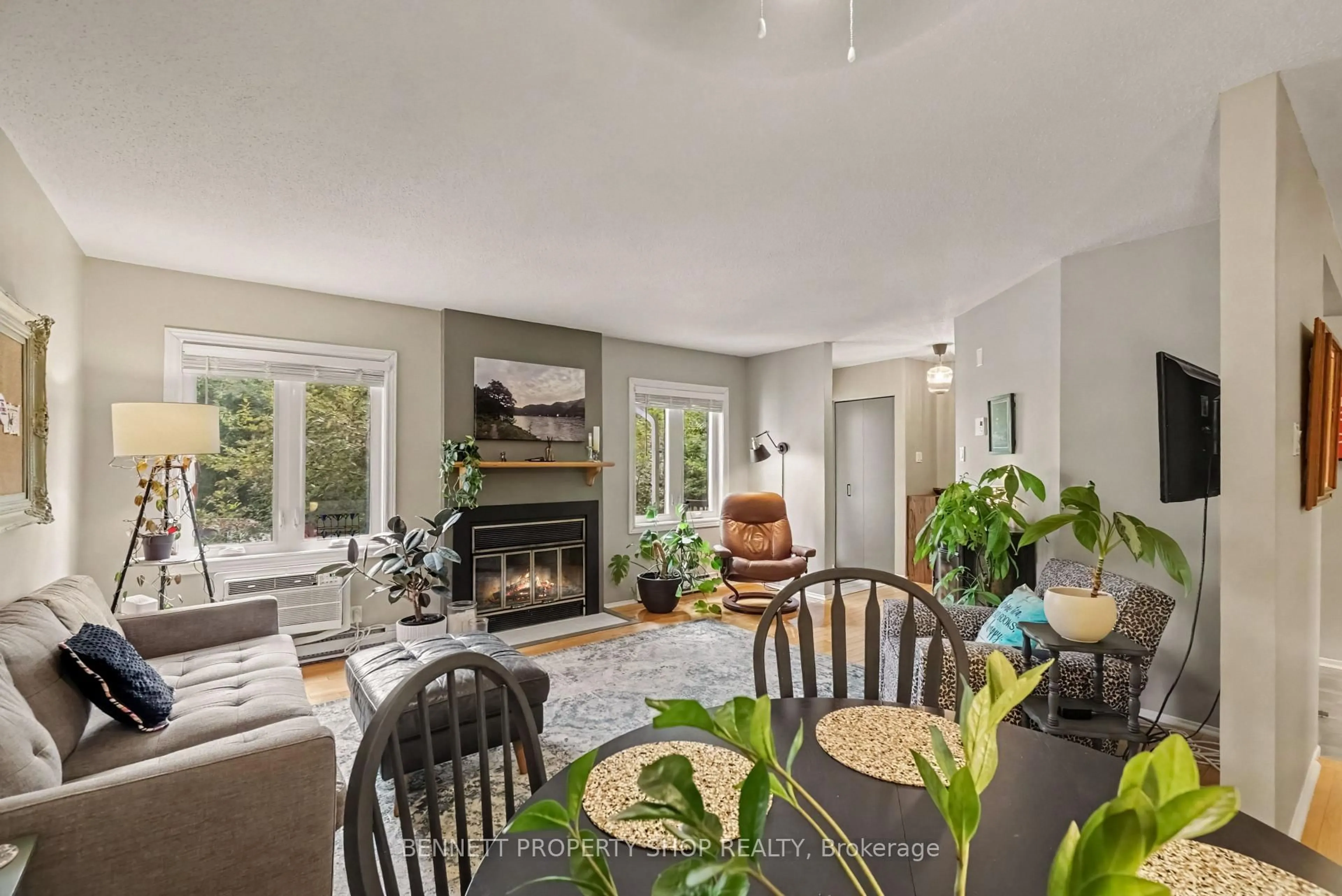 Living room with furniture, unknown for 7 Timberview Way #5, Ottawa Ontario K2H 9M5