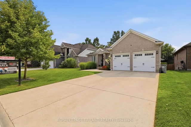 57 Caverhill Cres, Middlesex Centre 2