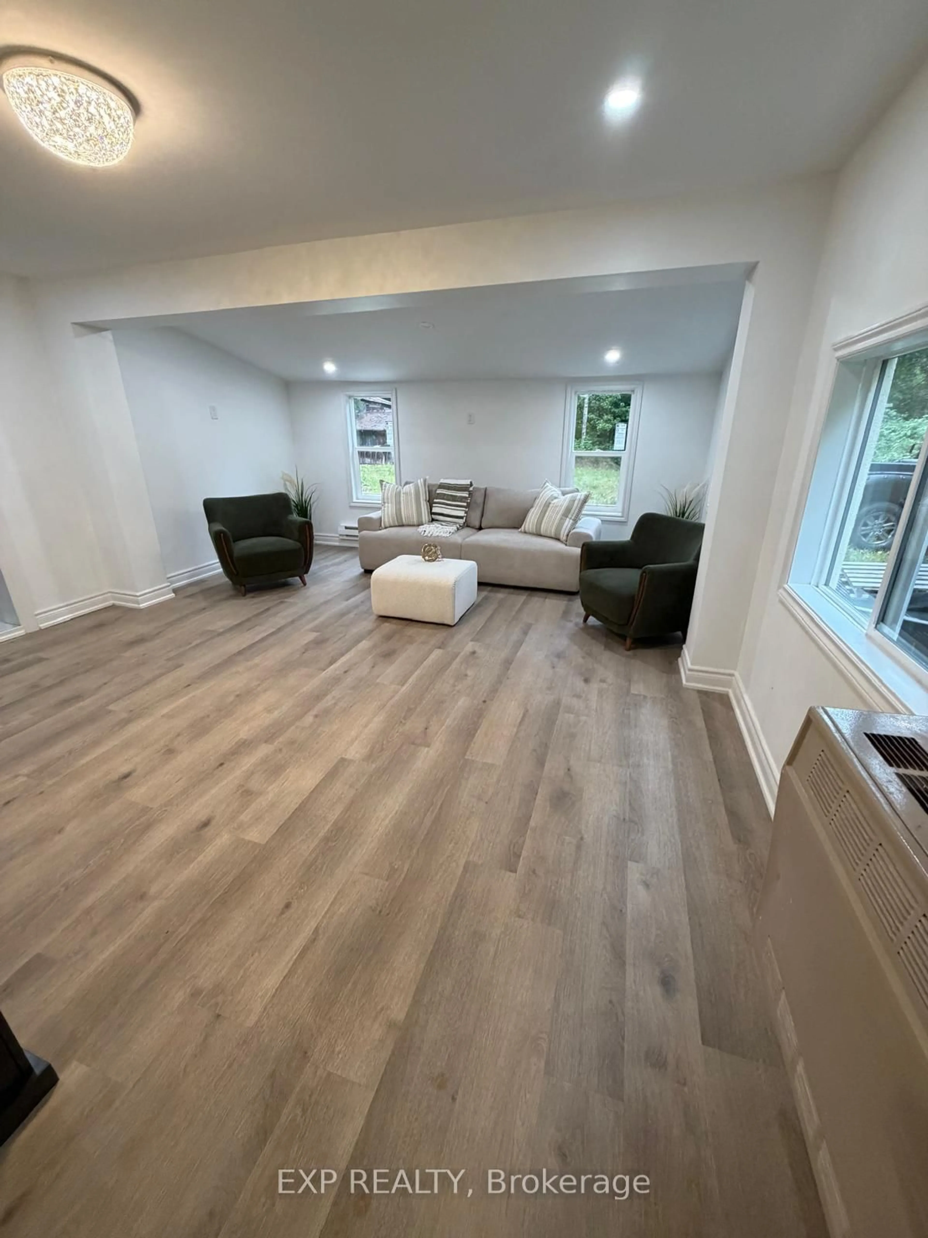 Living room with furniture, unknown for 137 Old North Rd, Huntsville Ontario P1H 2J4