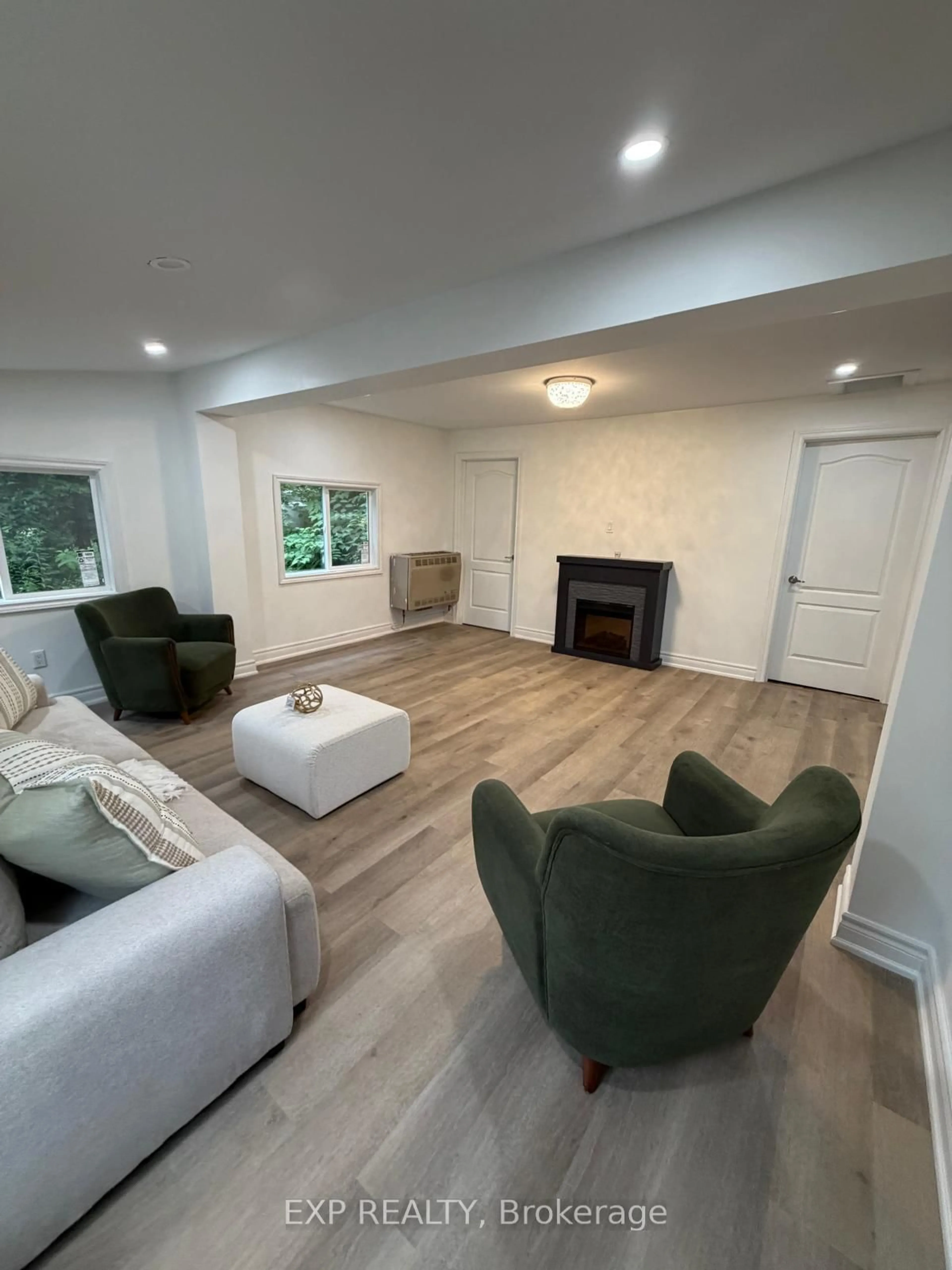 Living room with furniture, unknown for 137 Old North Rd, Huntsville Ontario P1H 2J4