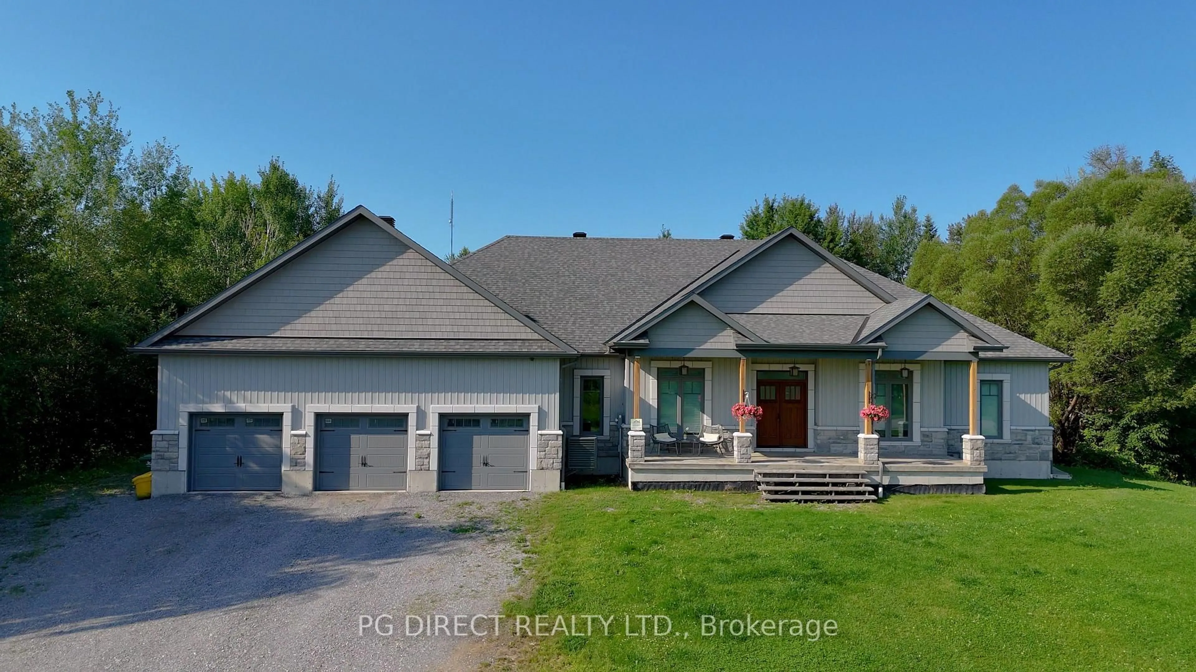 Home with brick exterior material, unknown for 36 Heron Dr, Pembroke Ontario K8A 8N9