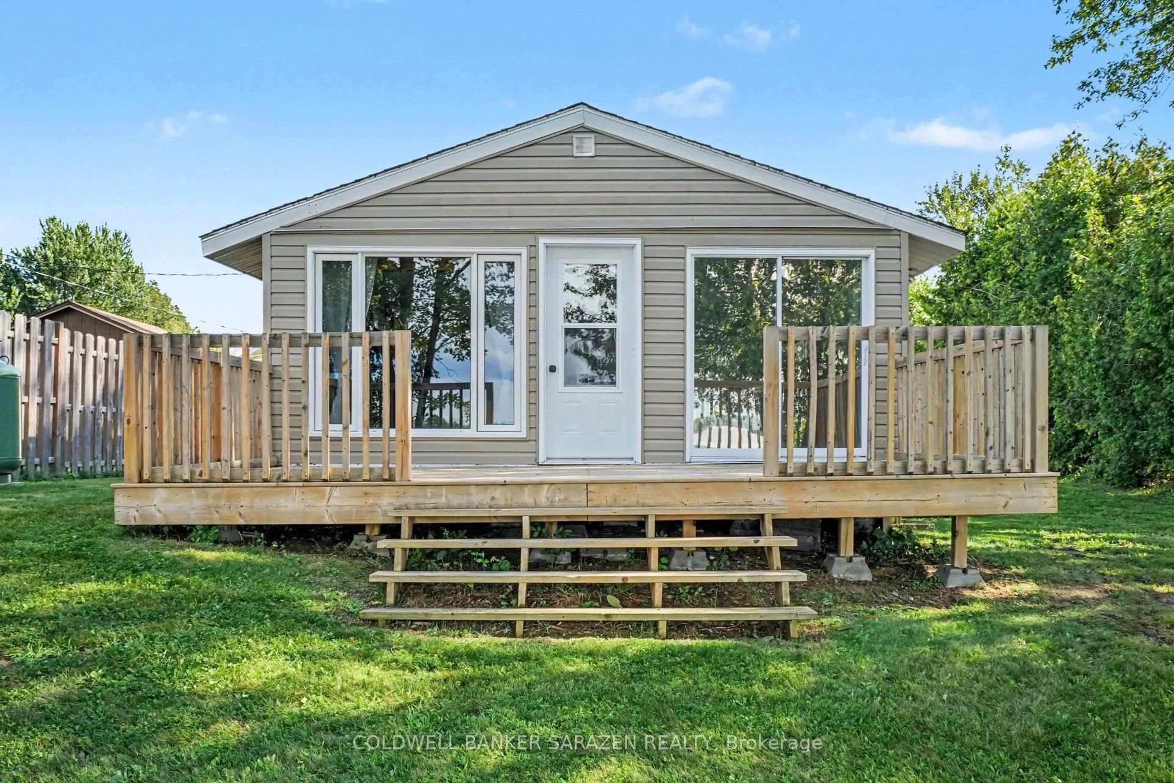 Unknown for 33 B Oakdale Lane, Renfrew Ontario K7V 3Z8