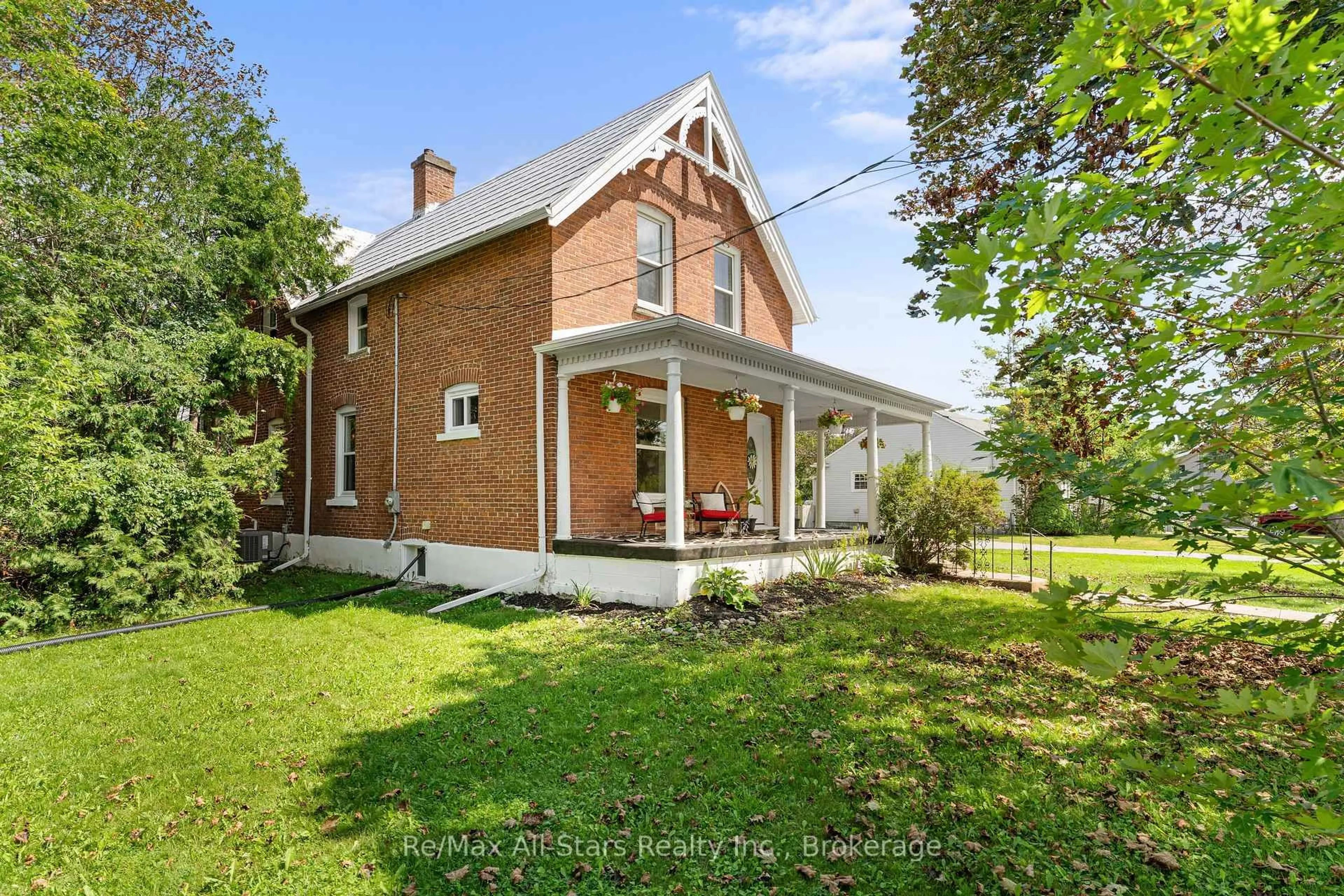 Home with brick exterior material, street for 21 Francis St, Kawartha Lakes Ontario K0M 1N0