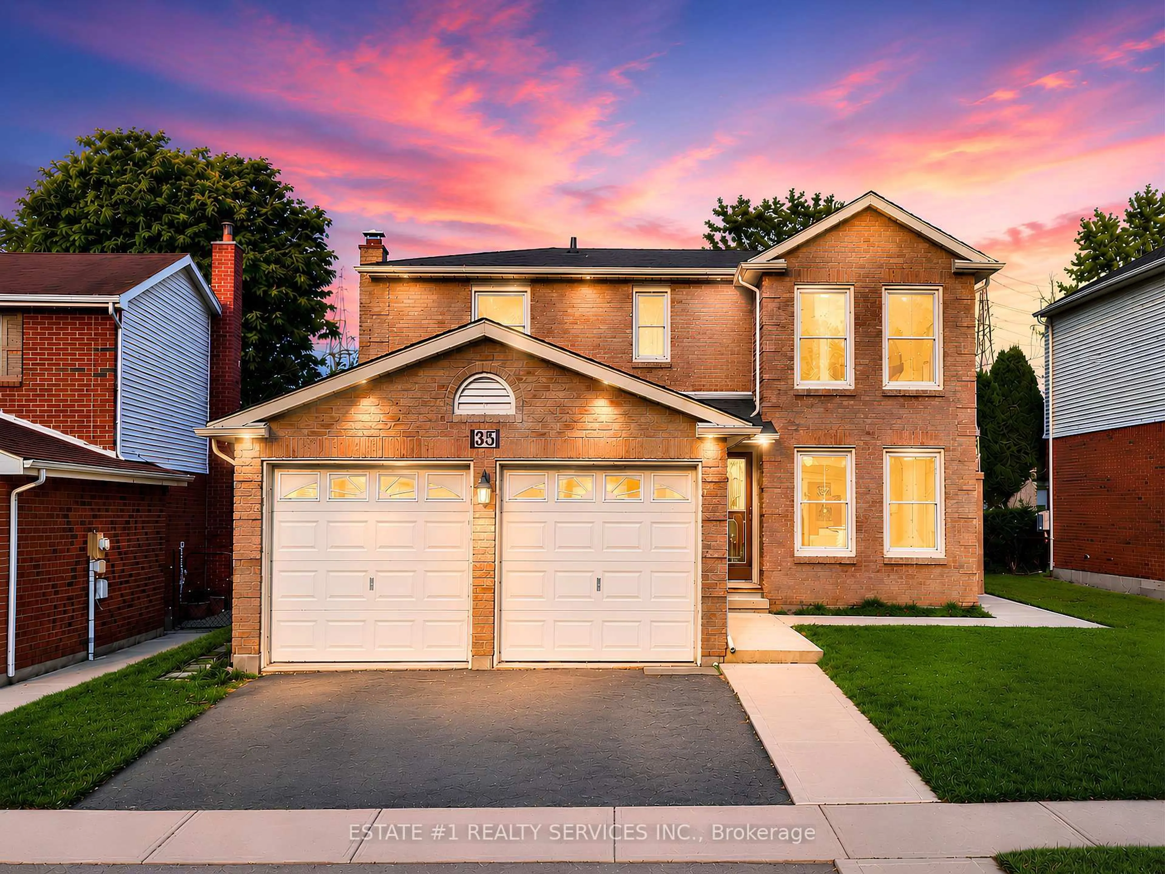 Home with brick exterior material, street for 35 Golden Meadow Dr, Kitchener Ontario N2N 2L9