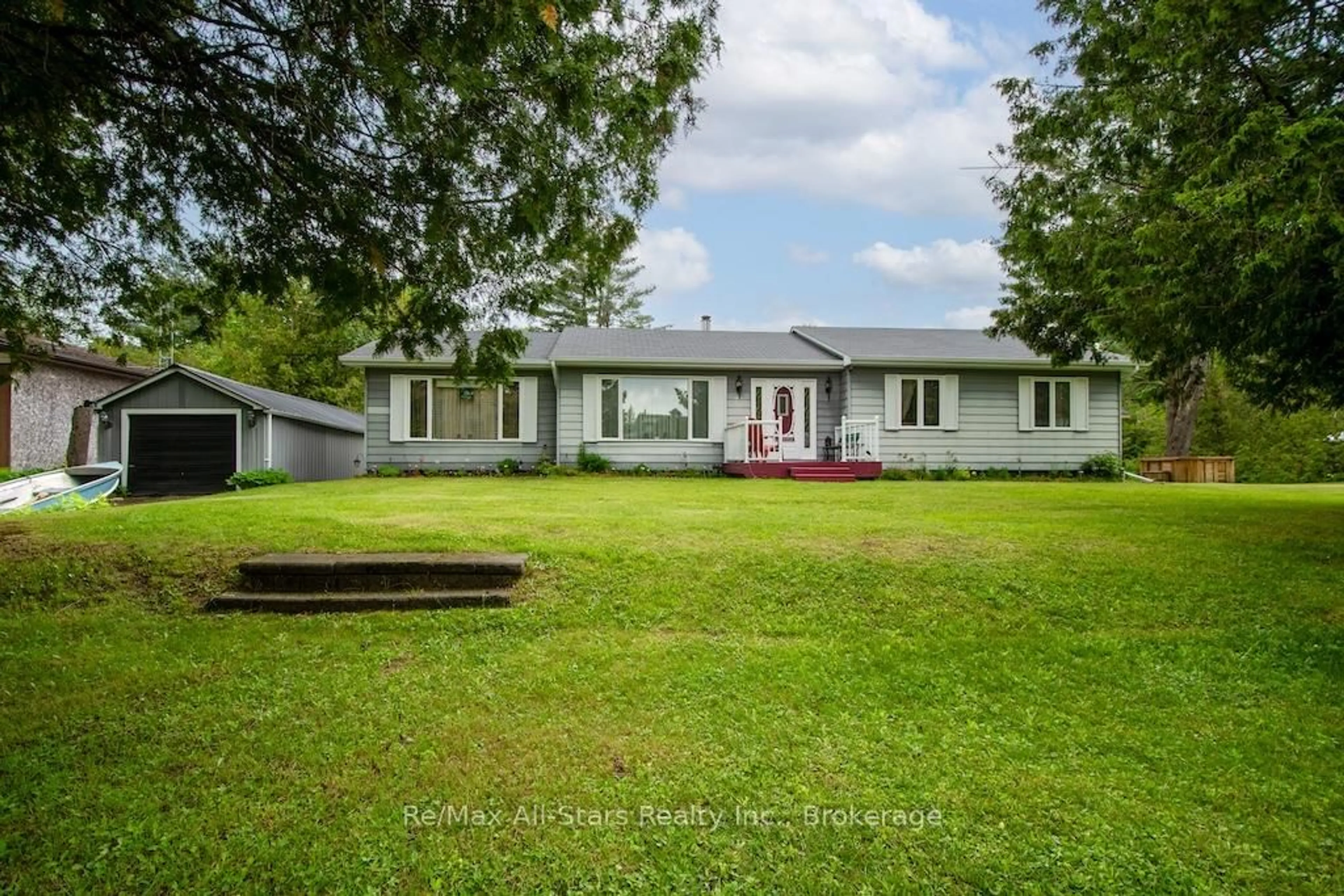 A pic from outside/outdoor area/front of a property/back of a property/a pic from drone, unknown for 27 Aspen Dr, Kawartha Lakes Ontario K0M 1N0