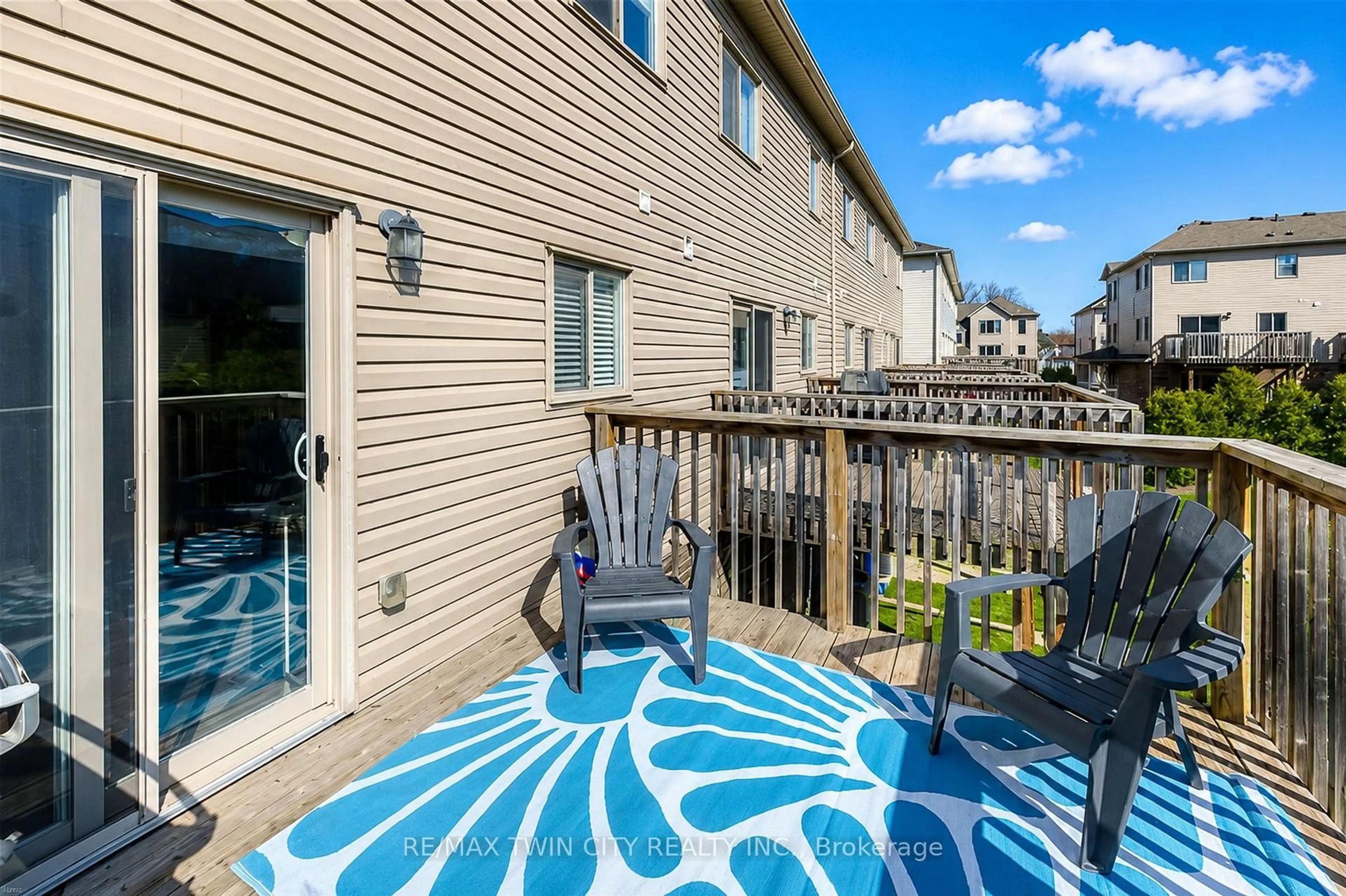 Patio, water/lake/river/ocean view for 750 Lawrence St #86, Cambridge Ontario N3H 4A9
