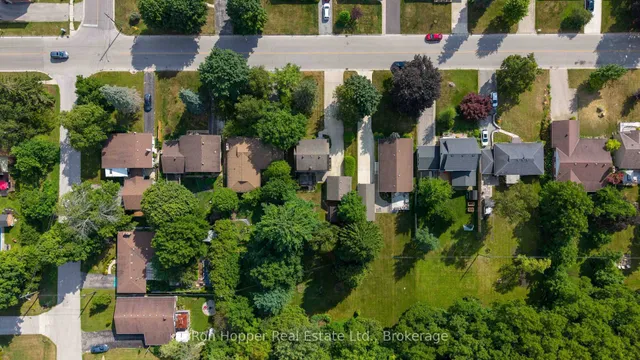 680 6th Ave, Owen Sound 3