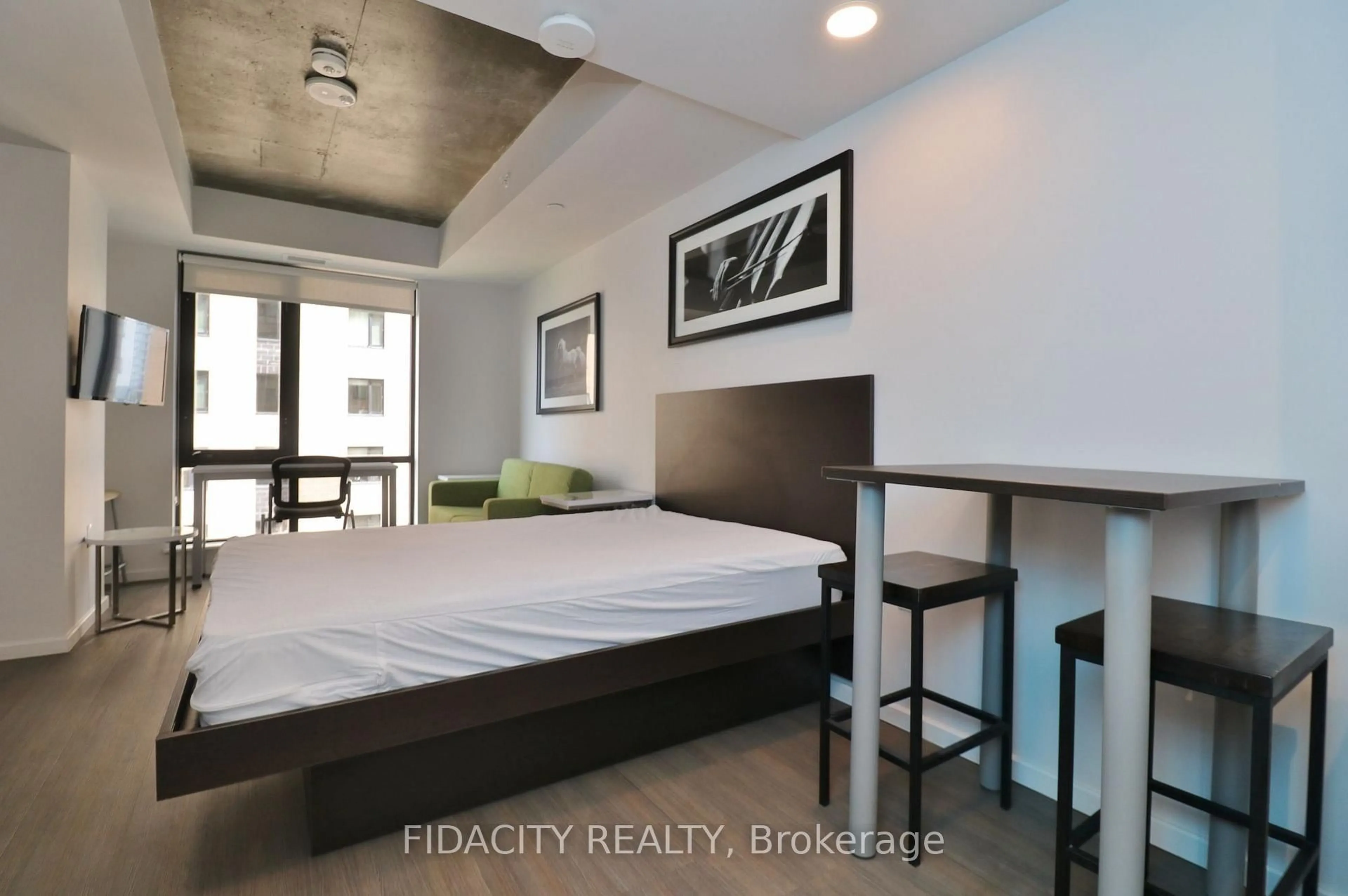 Bedroom with bed, unknown for 105 Champagne Ave #2908, Ottawa Ontario K1S 5E5