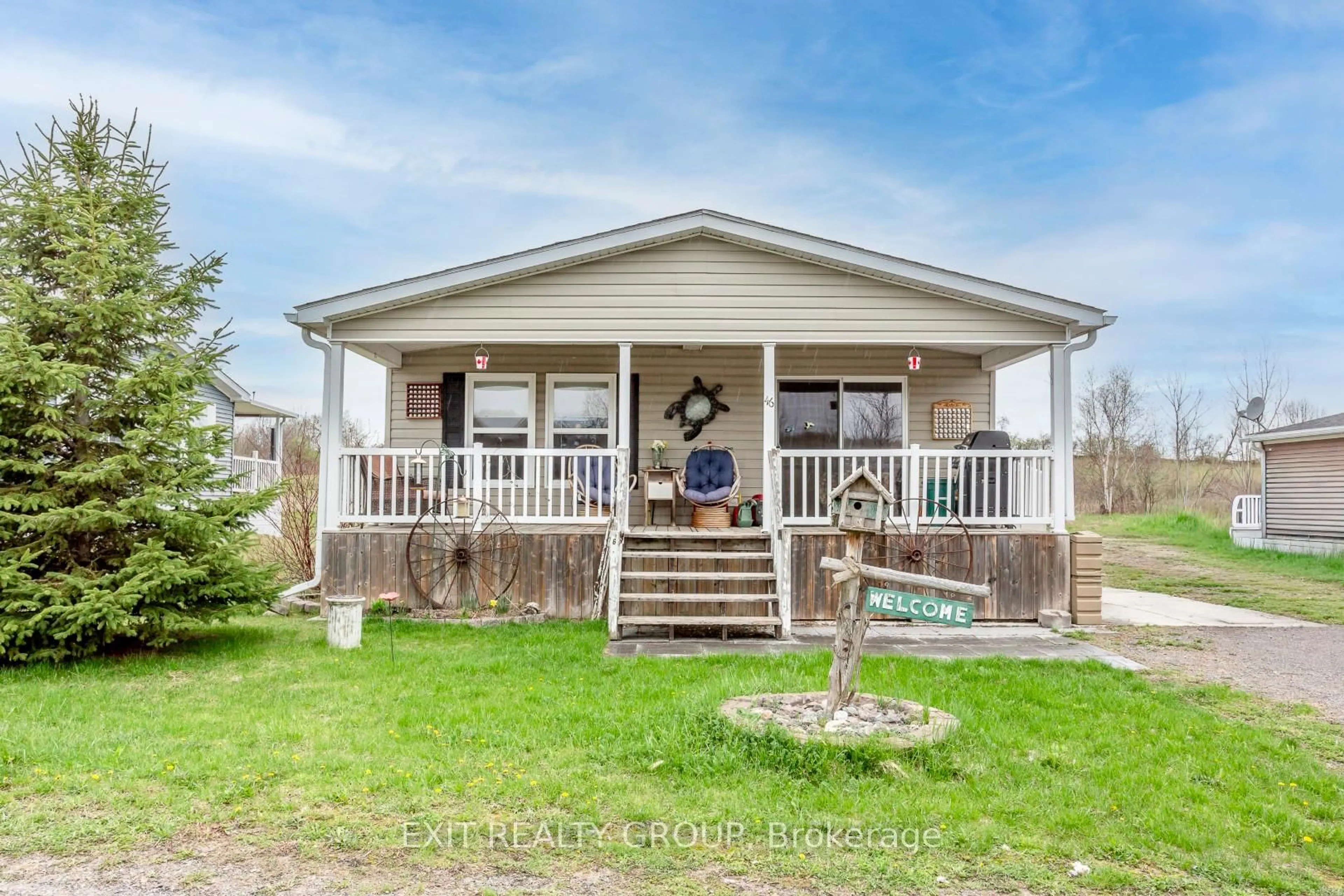 Home with vinyl exterior material, water/lake/river/ocean view for 46-152 Concession Road 11 W, Trent Hills Ontario K0L 1Y0