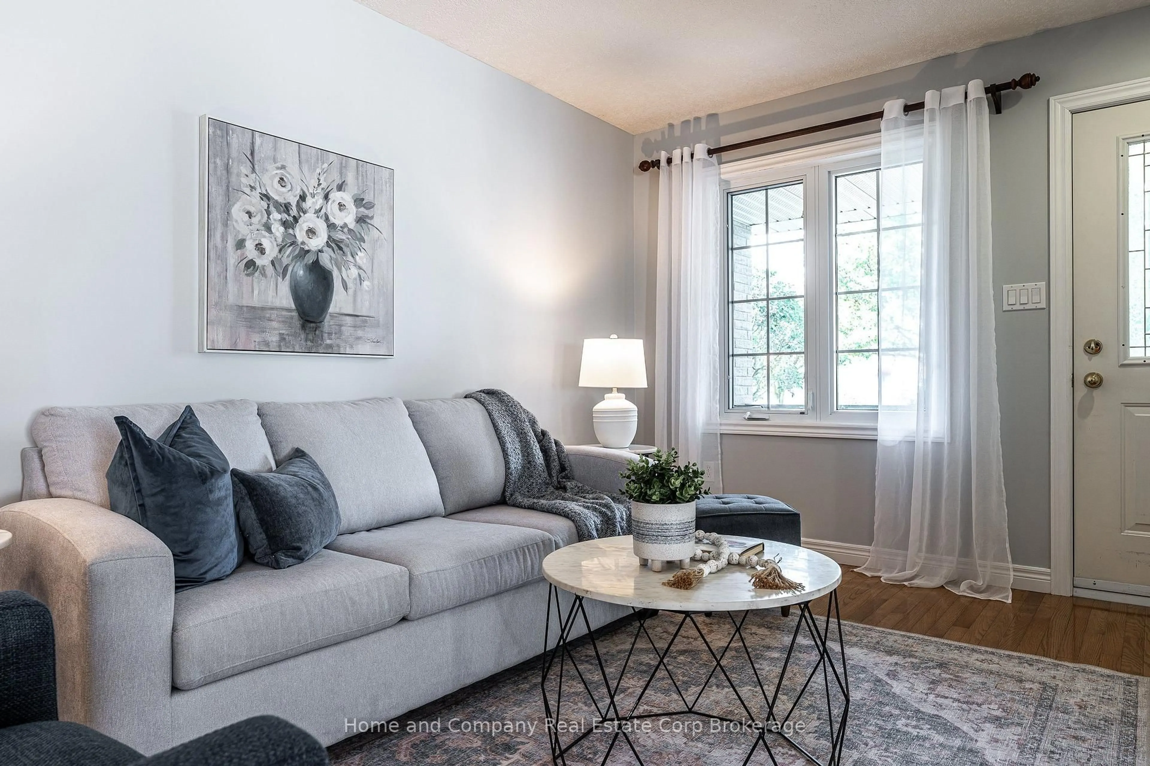 Living room with furniture, unknown for 402 Douglas St, Stratford Ontario N5A 7Z7