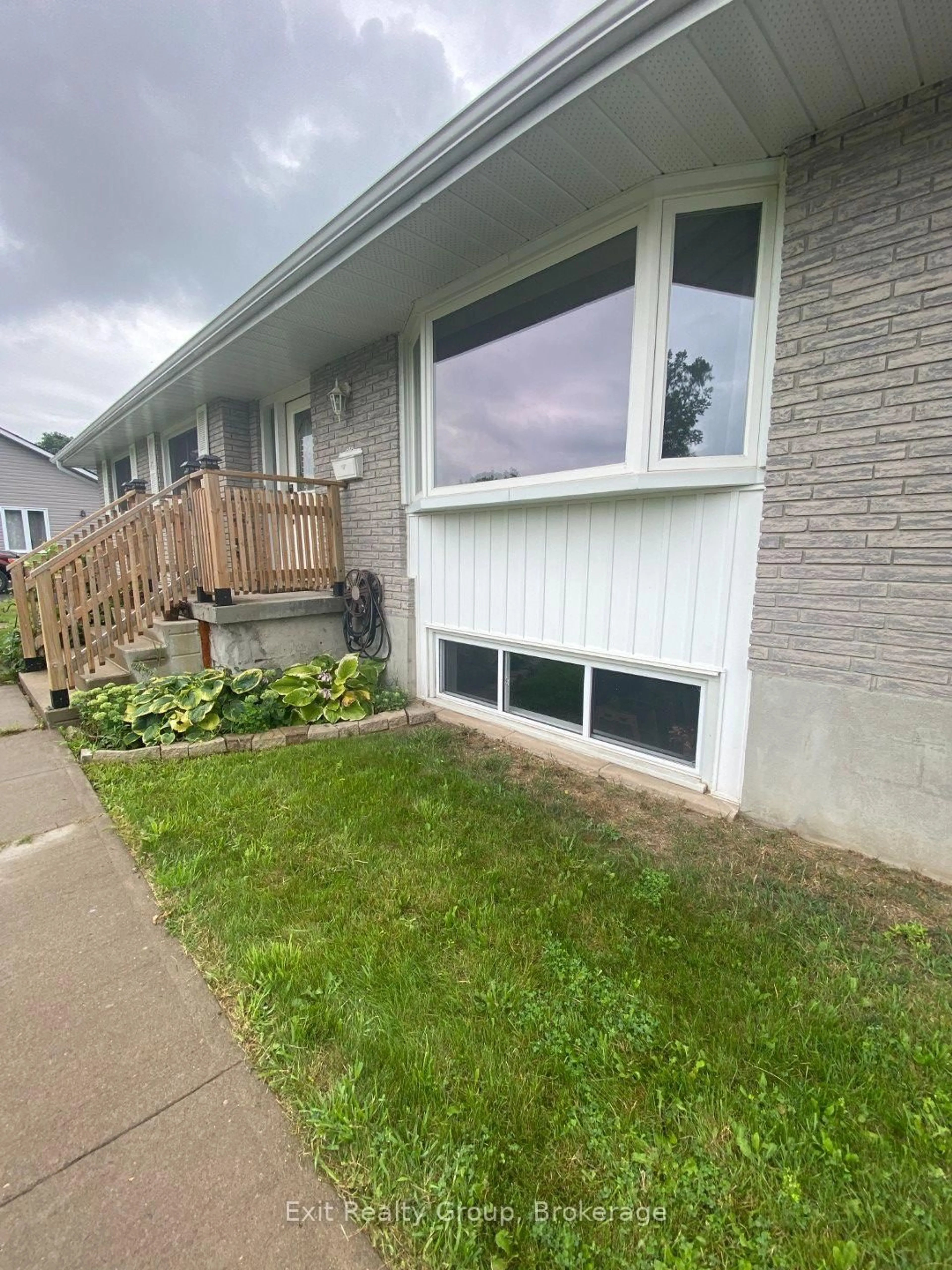 Unknown for 130 Peterson St, Trenton Ontario K8V 5P8