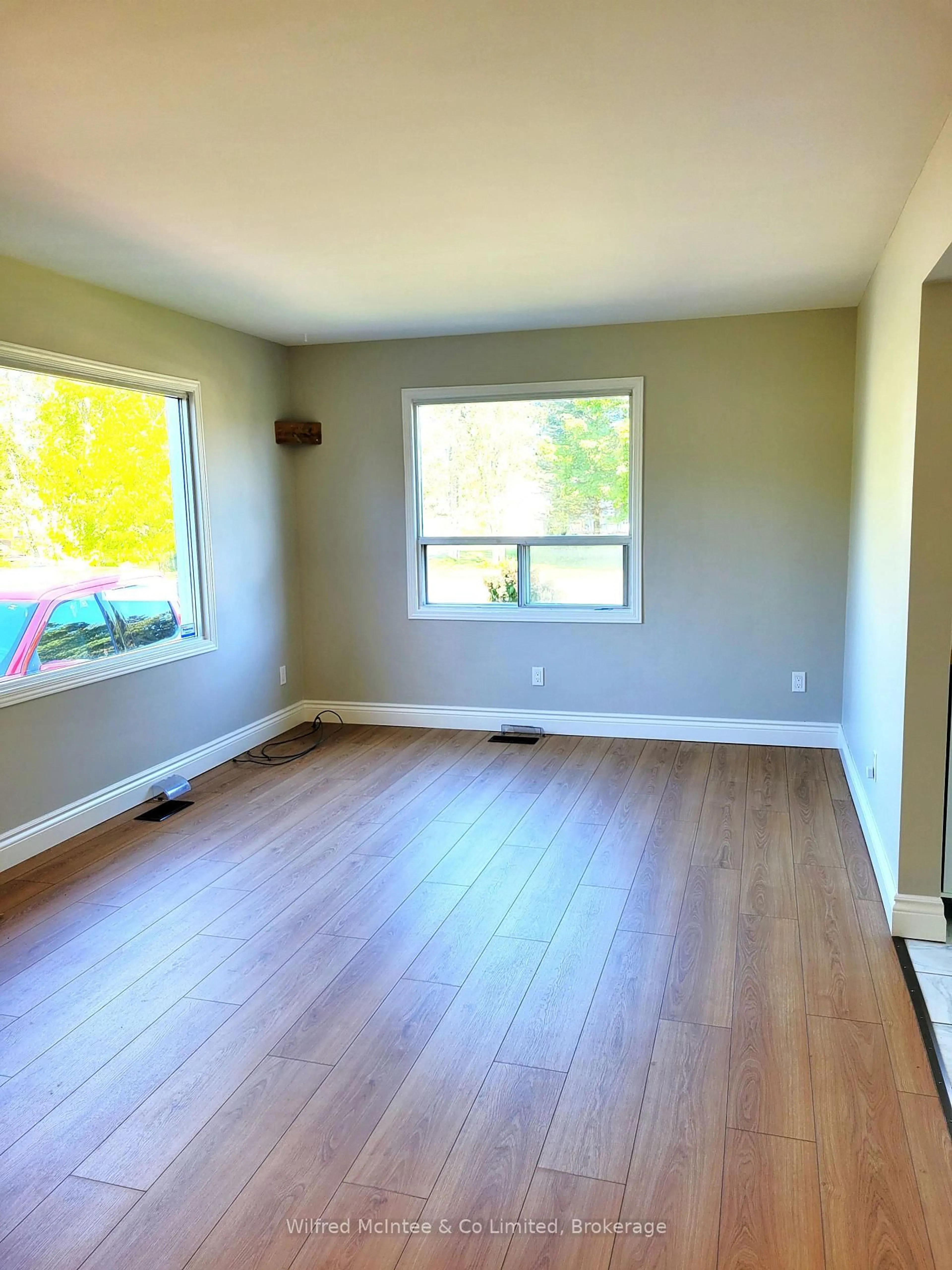 A pic of a room for 104 MEADOWS Dr, West Grey Ontario N4N 3B8