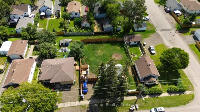 73 EMPRESS AVE N, Thunder Bay 4