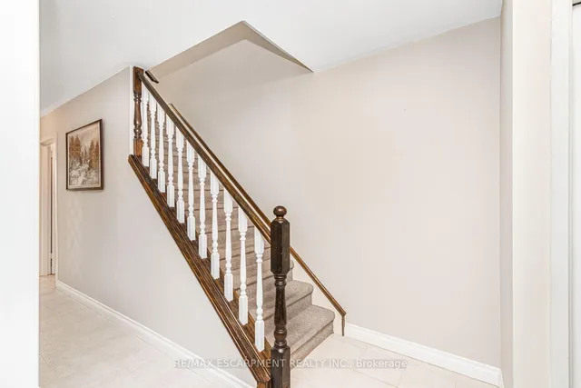 28 RIVERDALE Dr, Hamilton 3