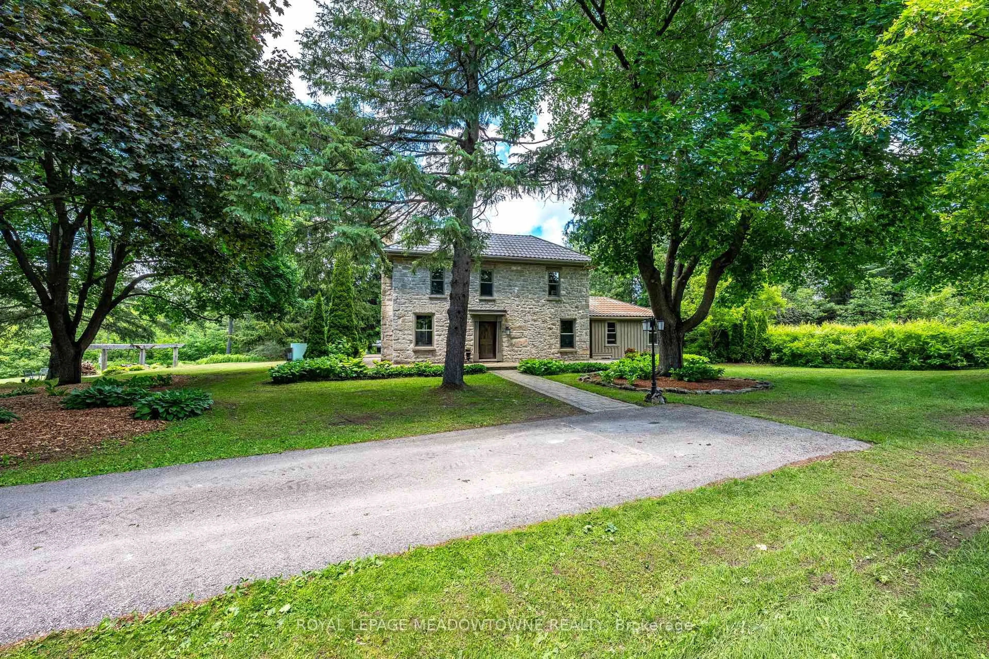 A pic from outside/outdoor area/front of a property/back of a property/a pic from drone, street for 5405 Wellington Rd 52, Erin Ontario N0B 1T0