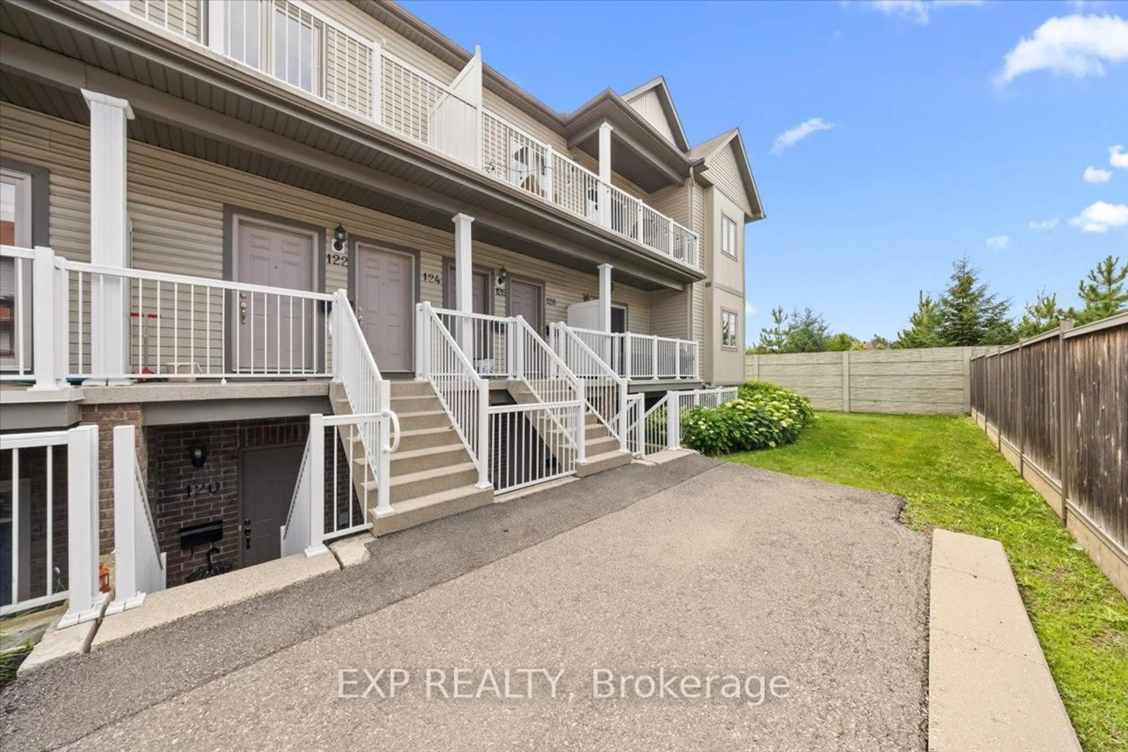 A pic from outside/outdoor area/front of a property/back of a property/a pic from drone, unknown for 128 Sternes Private, Orleans Ontario K4A 0X8