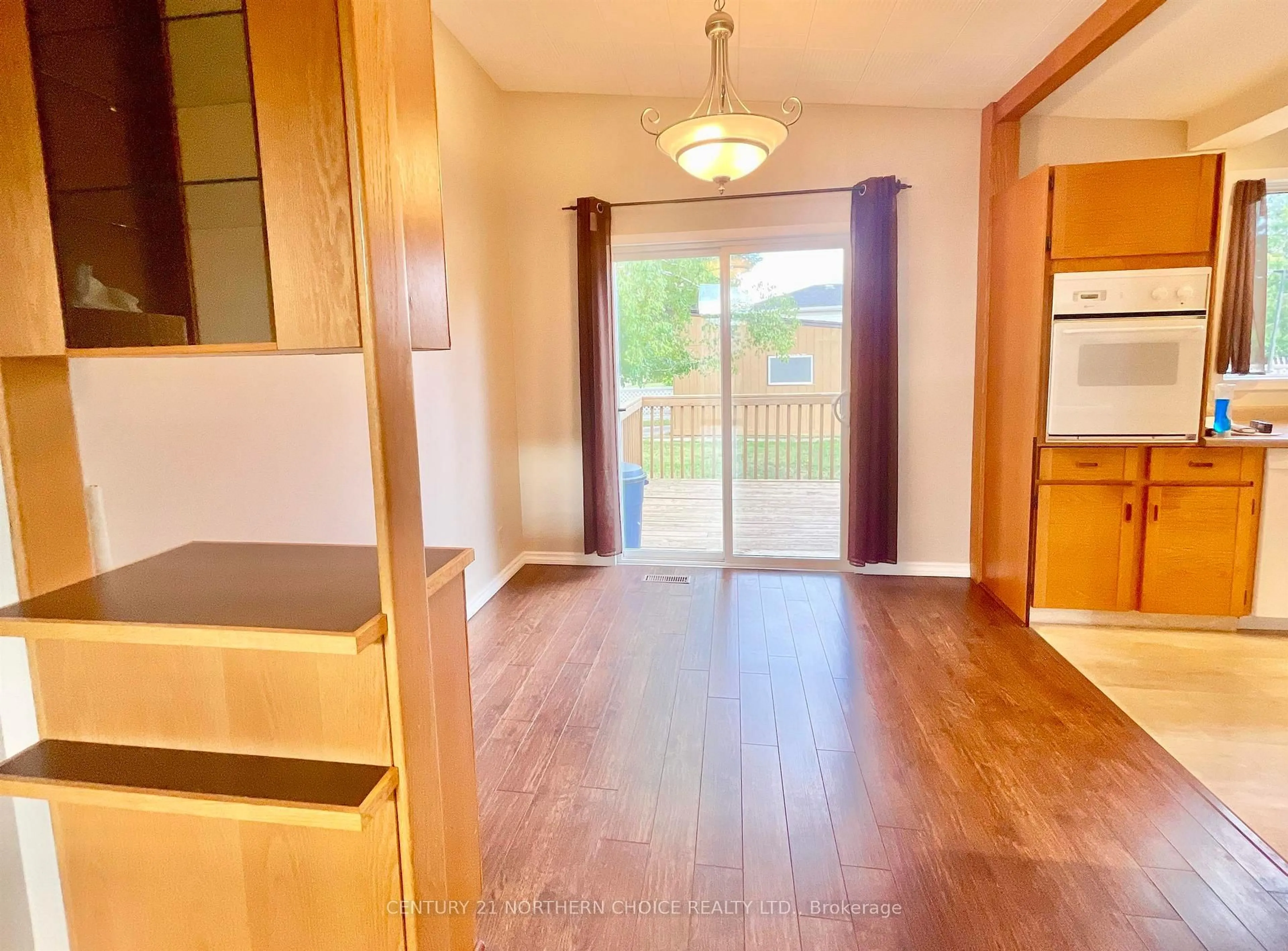 A pic of a room for 133 Memorial Ave, Dryden Ontario P8N 2M4