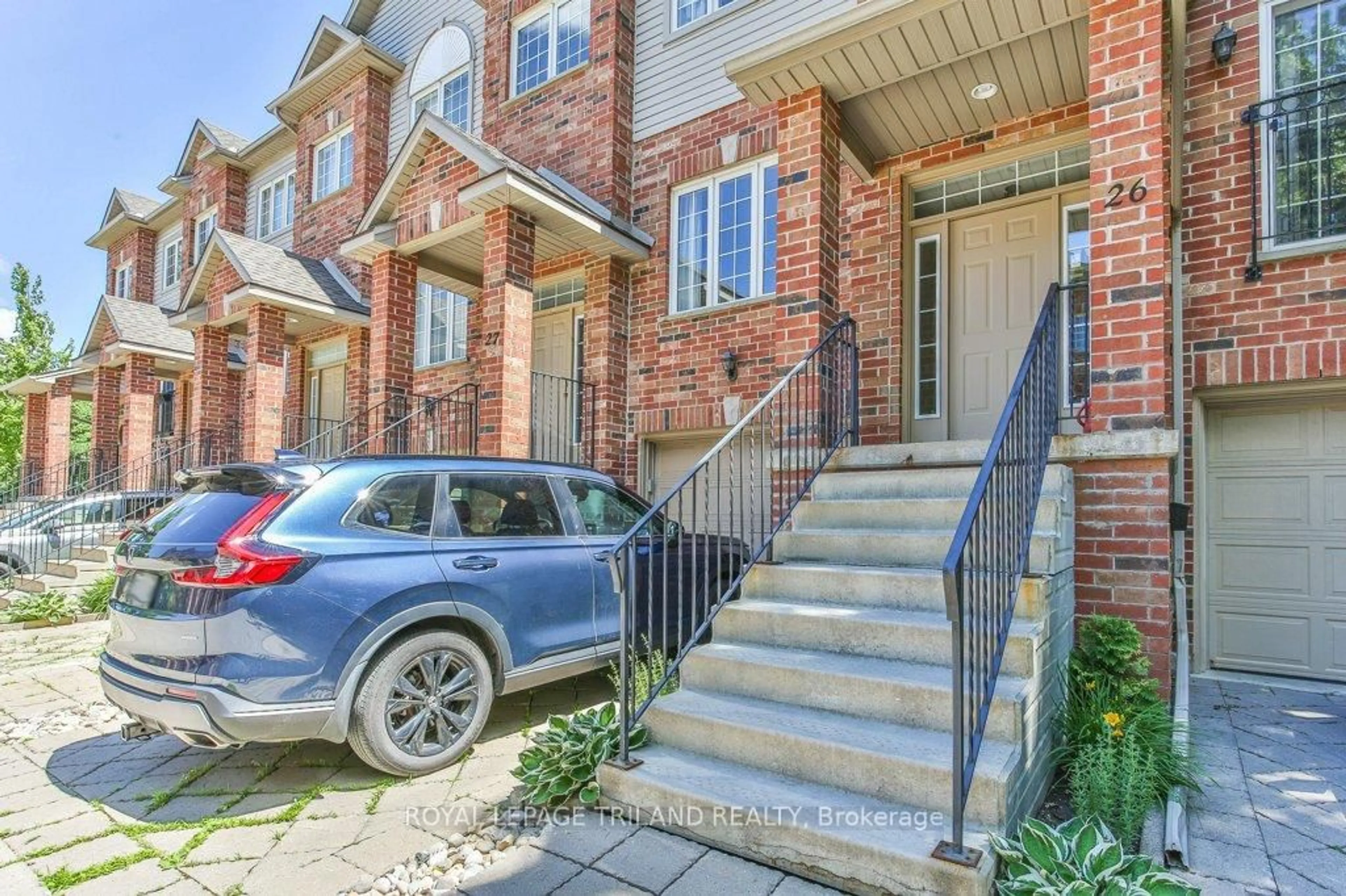 Home with brick exterior material, street for 624 WILLIAM St #26, London East Ontario N6B 3G2