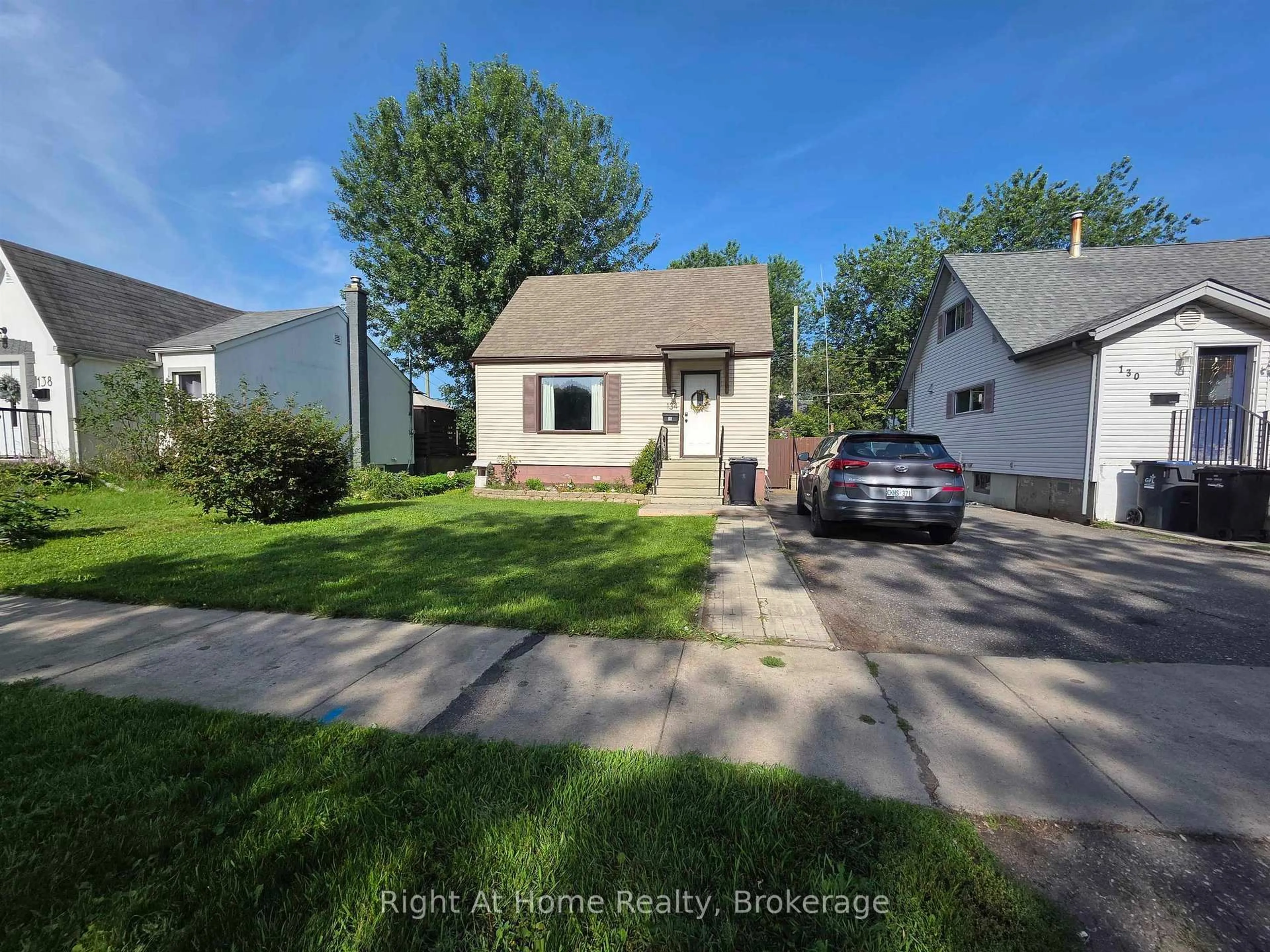 Unknown for 134 Kenogami Ave, Thunder Bay Ontario P7B 4R7