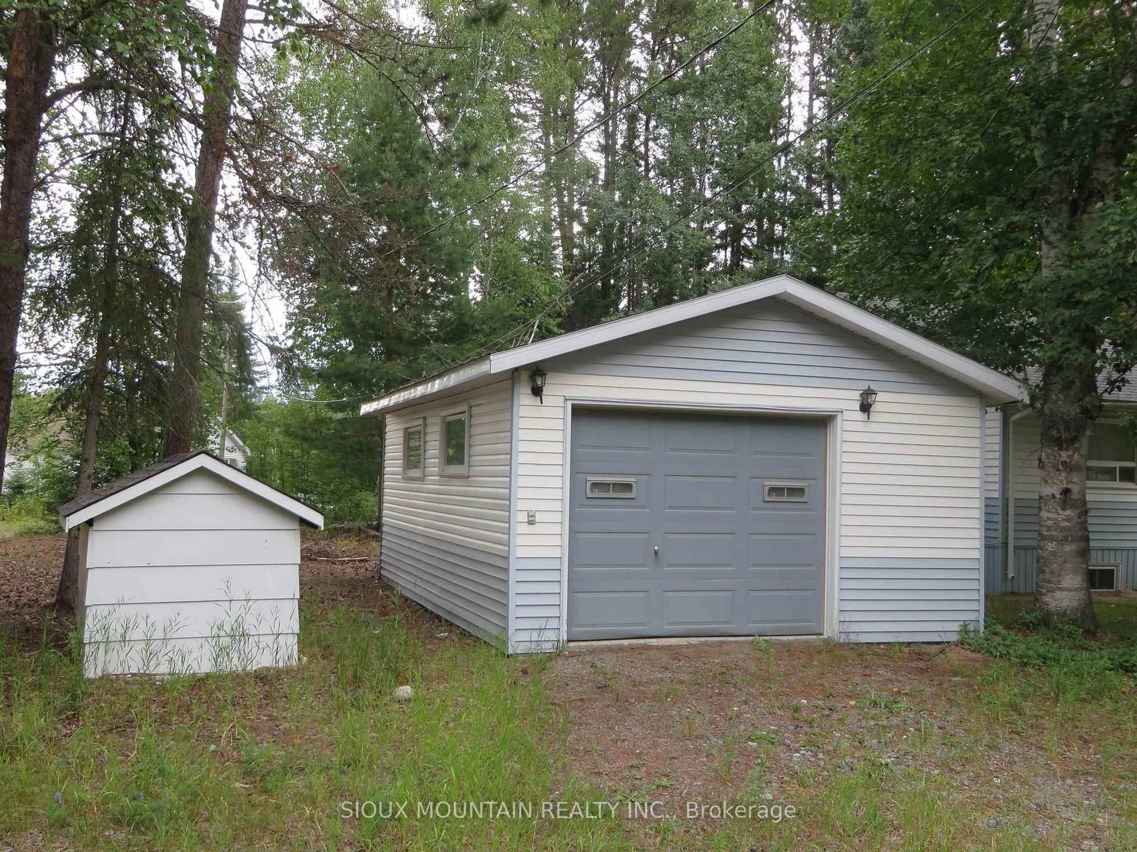Shed for 233 Drayton Road, Sioux Lookout Ontario P8T 0A7