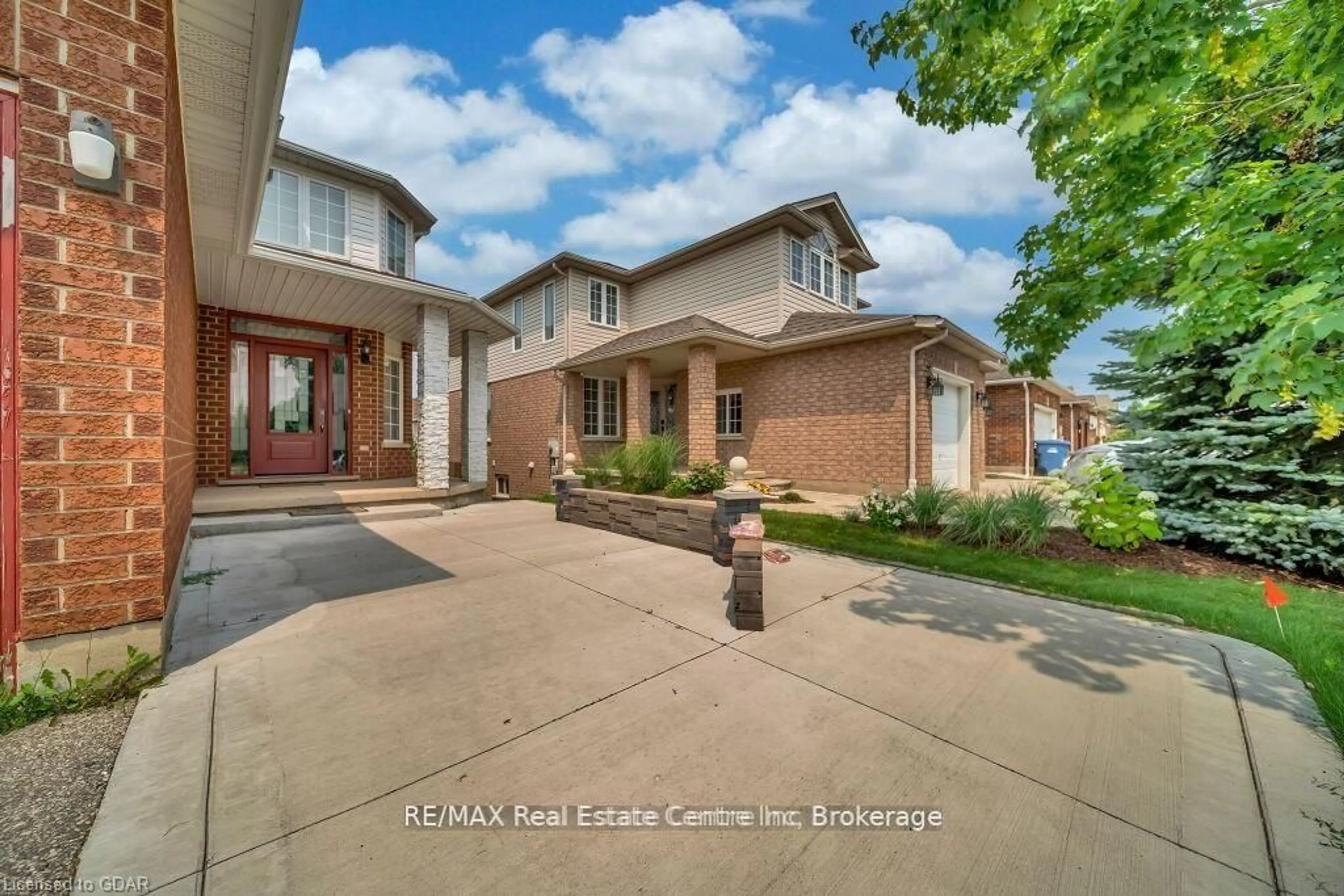 Unknown for 61 MOFFATT Lane, Guelph Ontario N1G 5E8