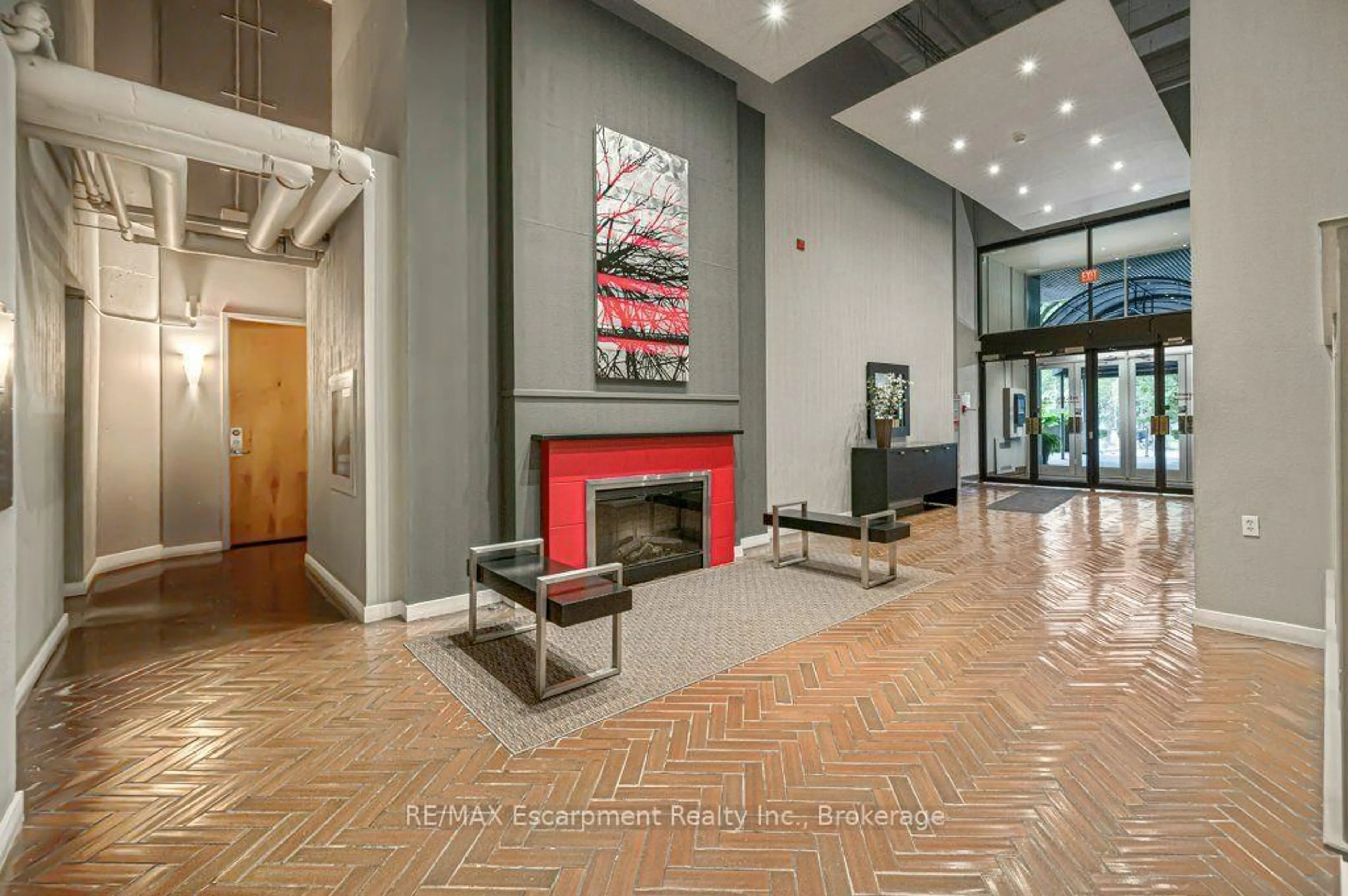 Lobby for 66 Bay St #107, Hamilton Ontario L8P 4Z6