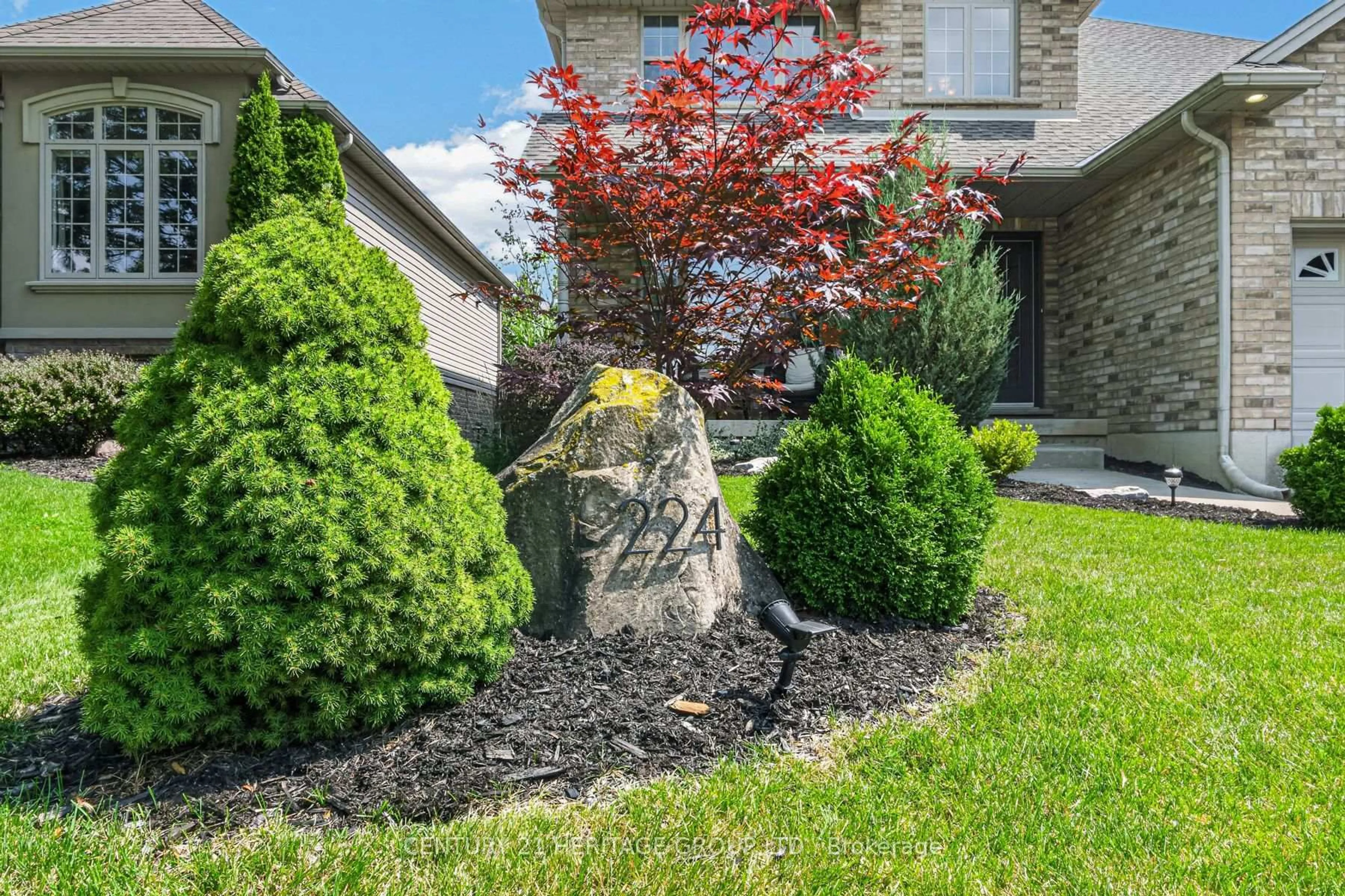 Unknown for 224 Dundas St, Brant Ontario N3L 4H2