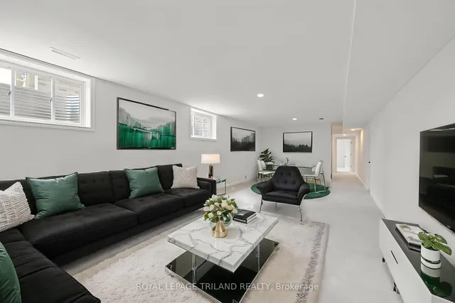 2 Evylean Crt, St. Thomas 5