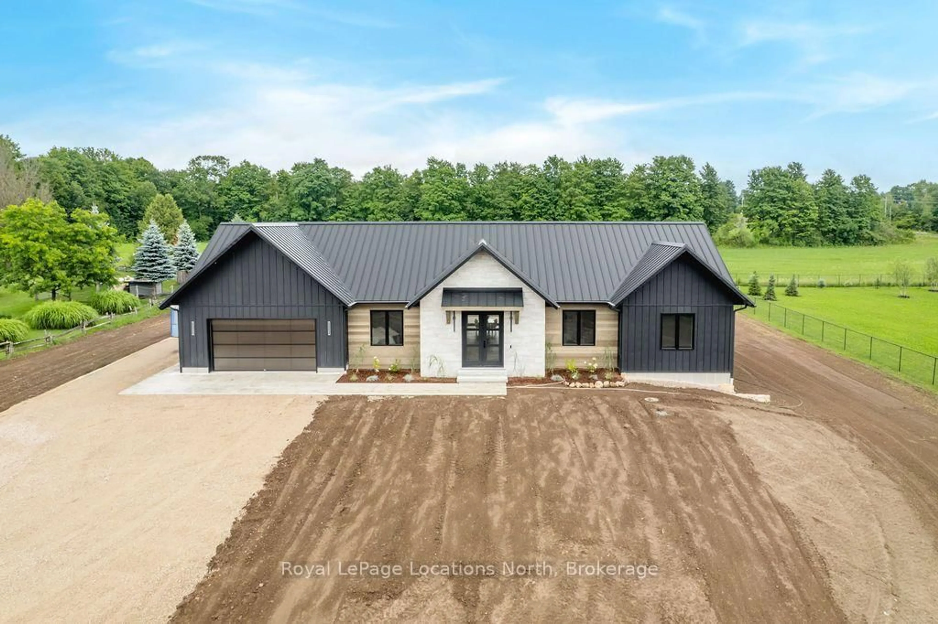 A pic from outside/outdoor area/front of a property/back of a property/a pic from drone, building for 115 Inkerman St, Grey Highlands Ontario N0C 1E0