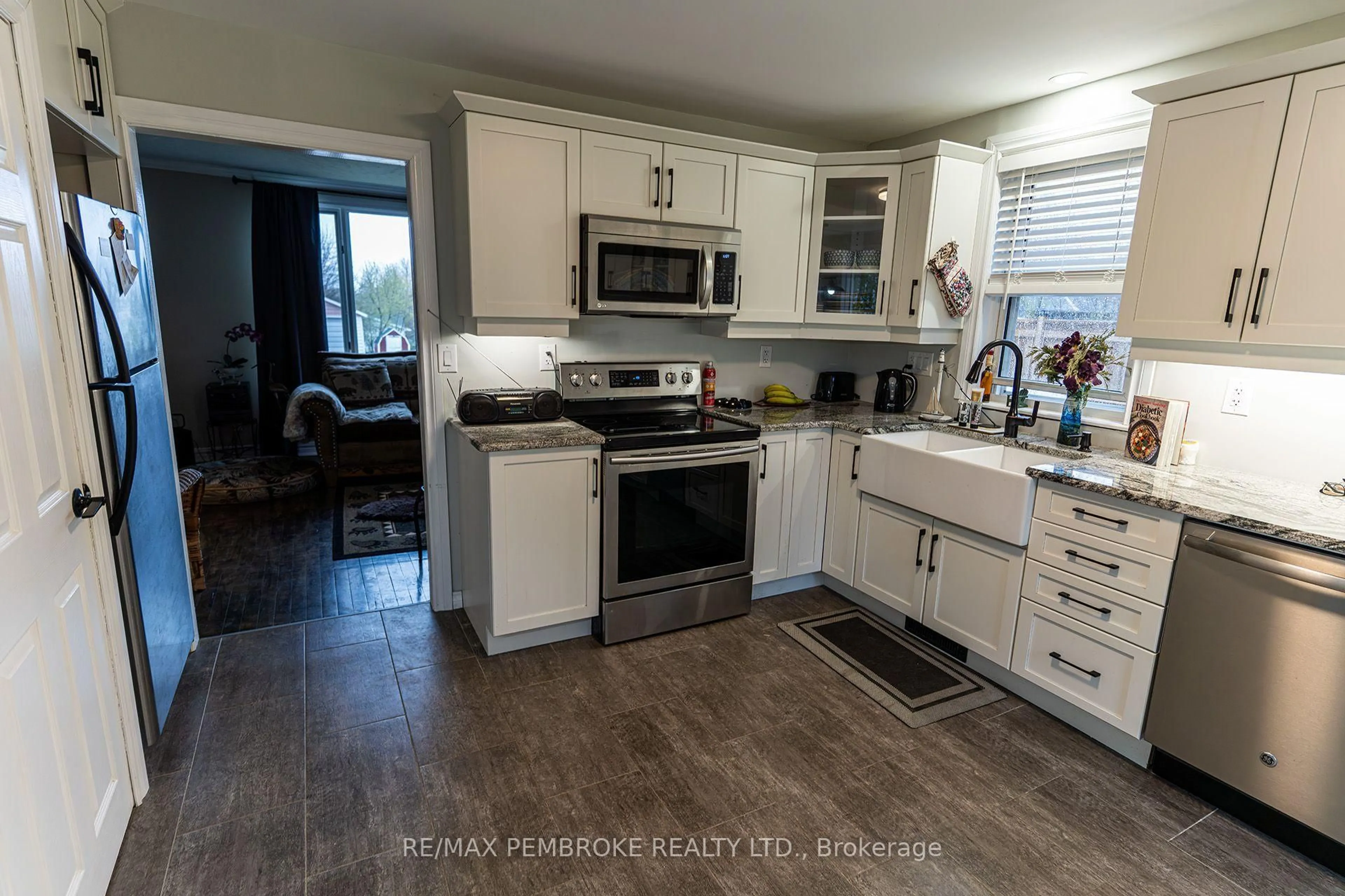 Open concept kitchen, ceramic/tile floor for 496 Wilbert St, Pembroke Ontario K8A 3G6