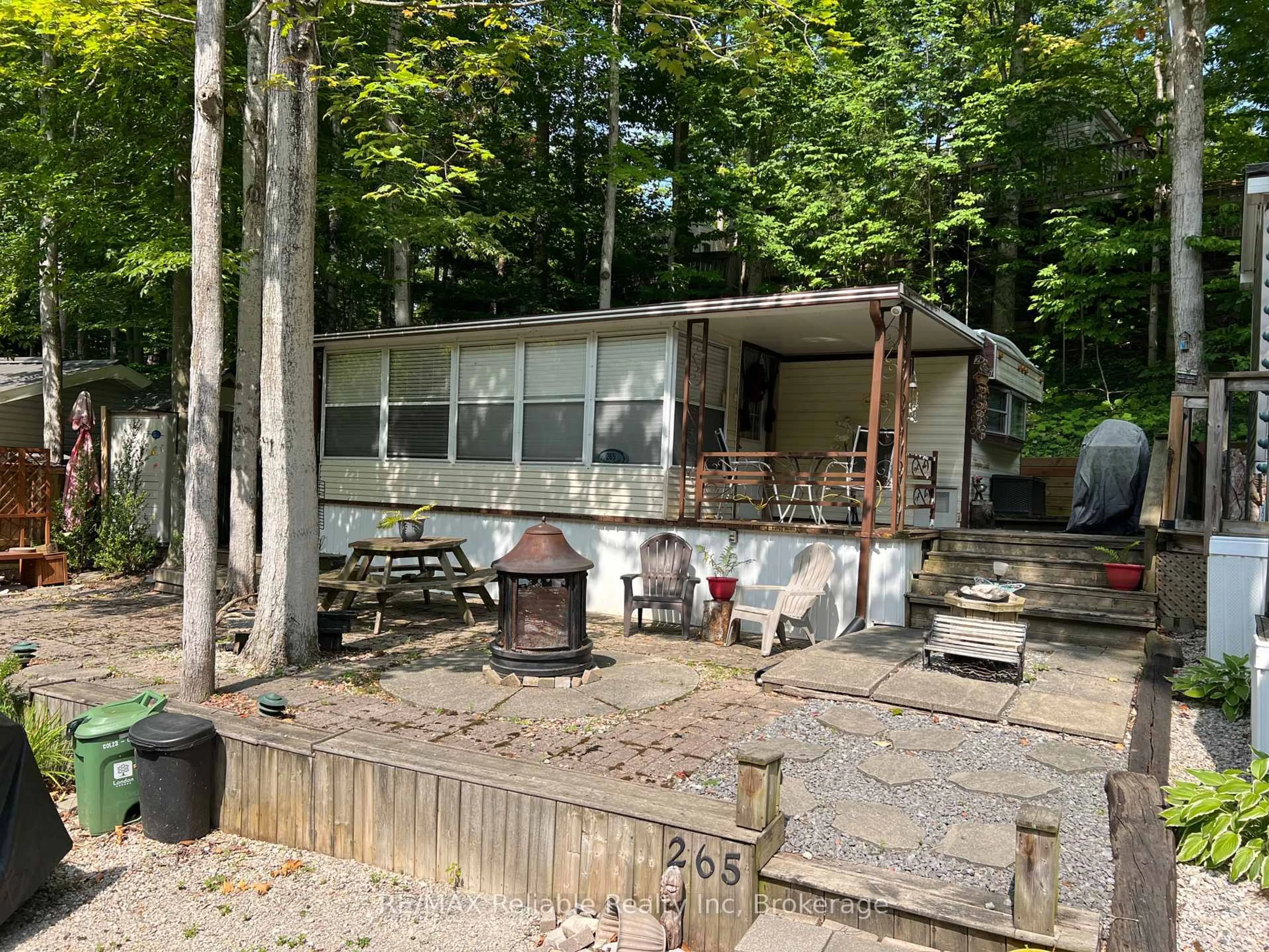 Patio, unknown for 76735 Wildwood Line #265, Bluewater Ontario N0M 1G0