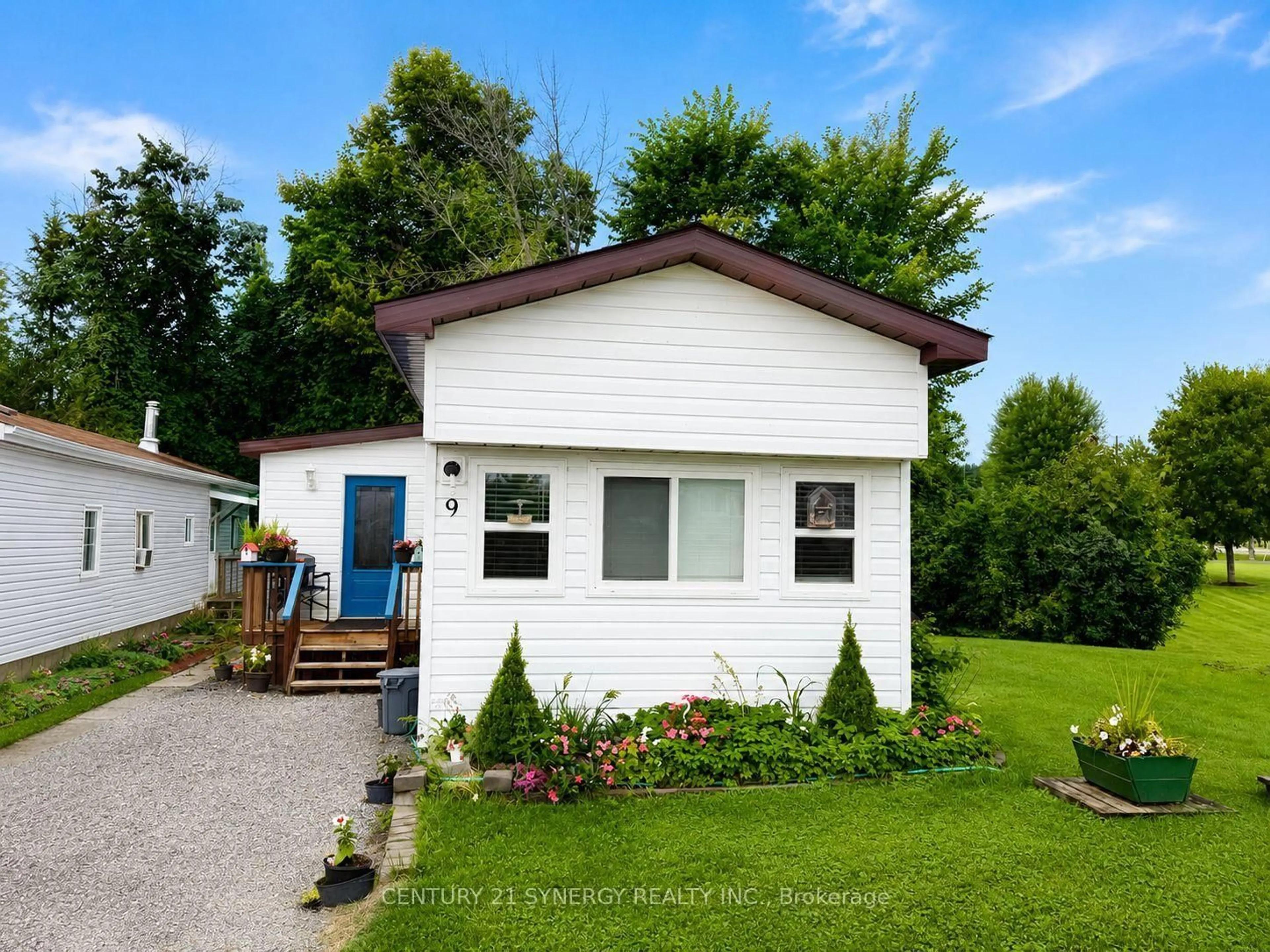 Home with vinyl exterior material, street for 9 Echo Dr, Rideau Lakes Ontario K7A 0J5