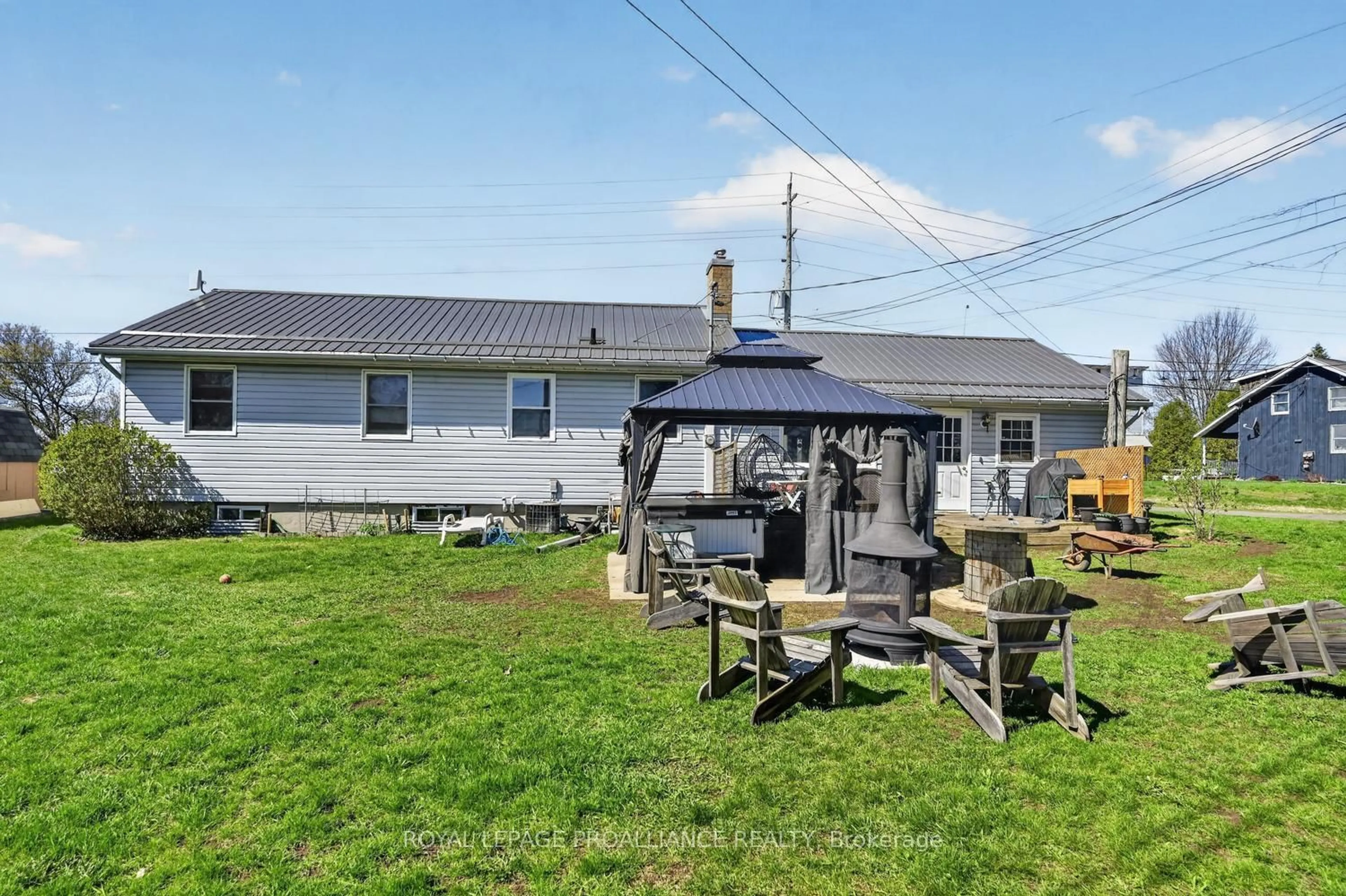 A pic from outside/outdoor area/front of a property/back of a property/a pic from drone, unknown for 4751-4759-4765 County Road 15 Rd, Augusta Ontario K0G 1R0