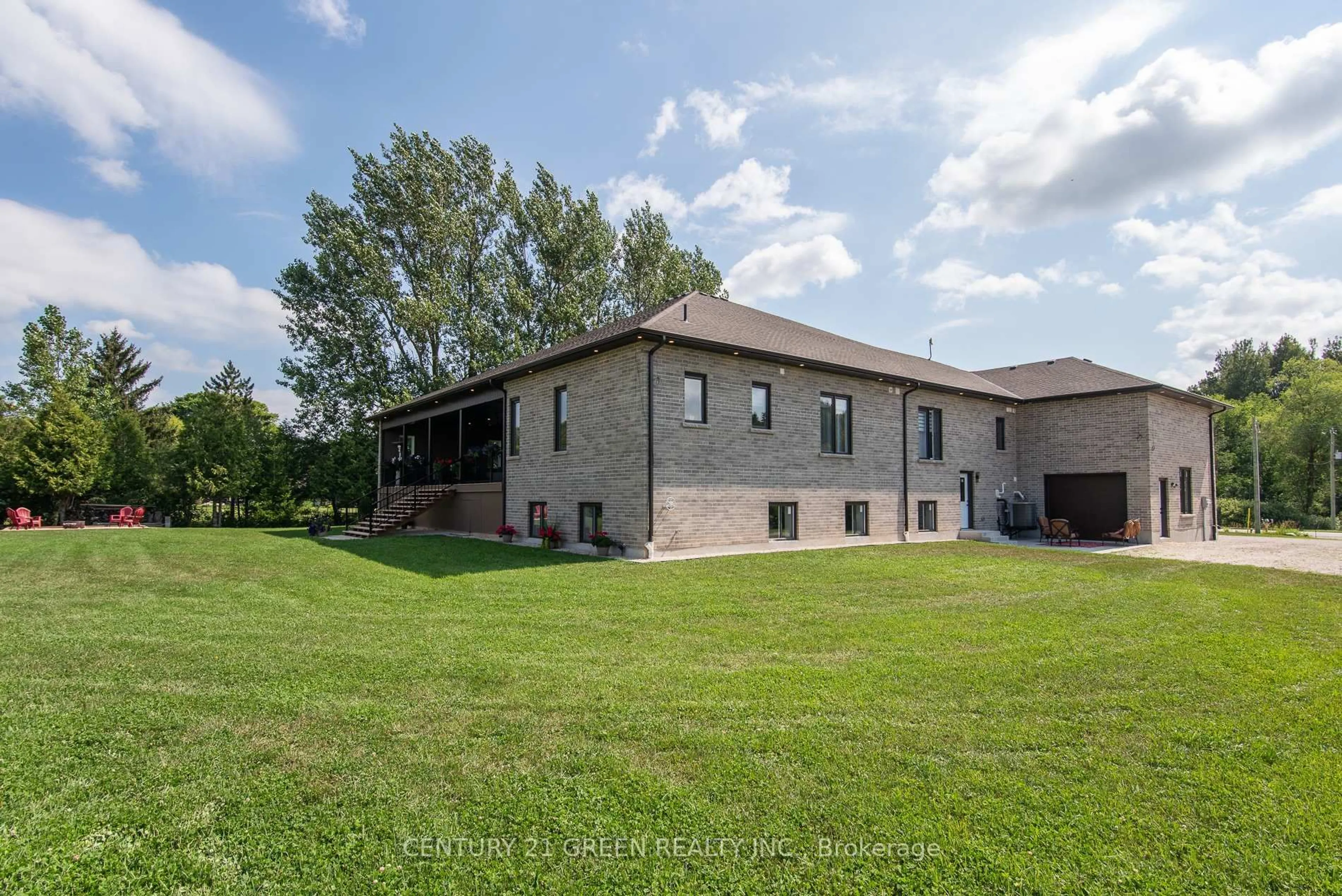 A pic from outside/outdoor area/front of a property/back of a property/a pic from drone, building for 6780 Wellington Country Rd 10 Rd, Mapleton Ontario N0G 2K0