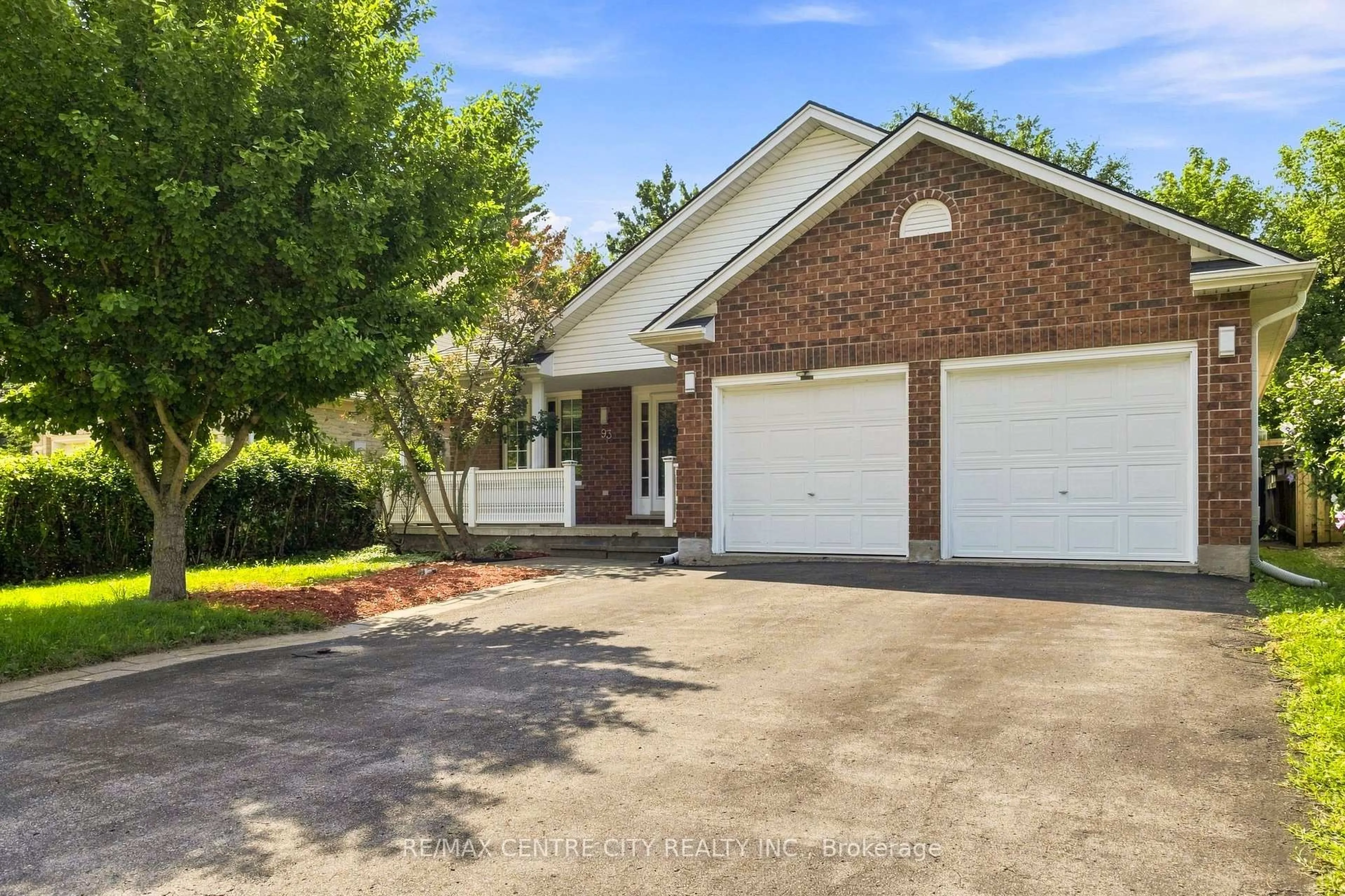 Home with brick exterior material, street for 93 Mctaggart Crt, London North Ontario N5X 3L9