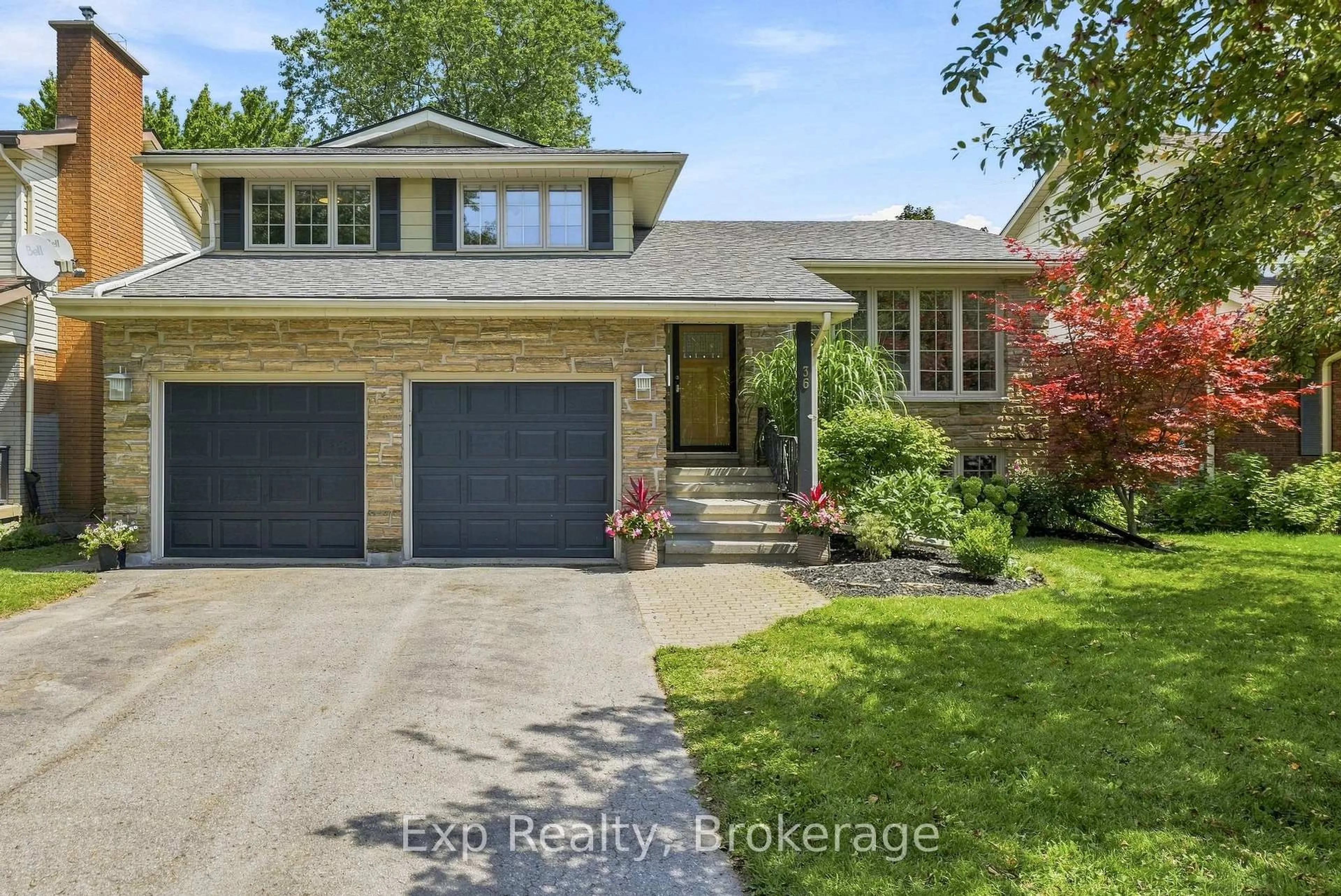 Home with brick exterior material, street for 36 Kensington Cres, Belleville Ontario K8P 4T3