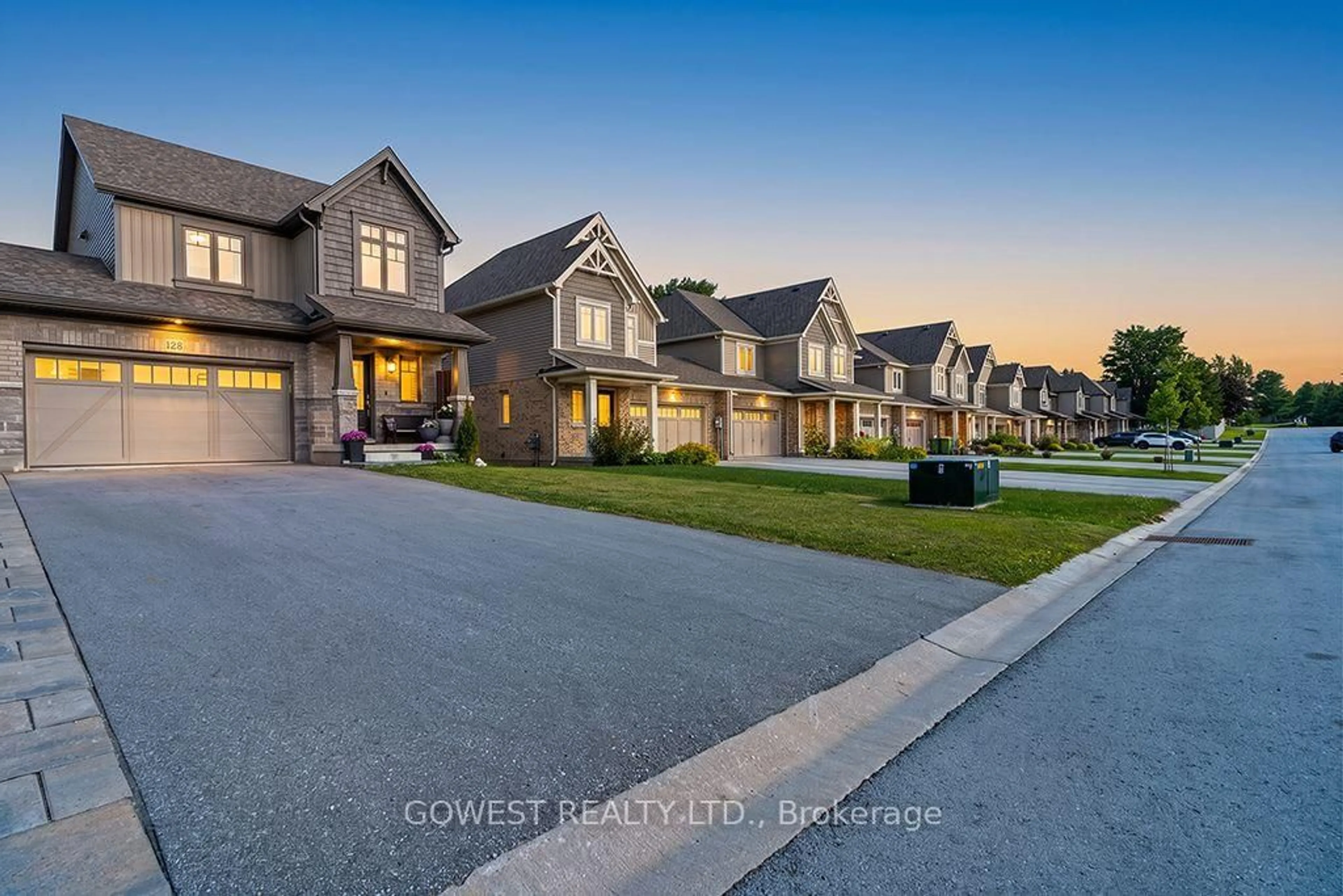 Unknown for 128 Mullin St, Grey Highlands Ontario N0C 1H0