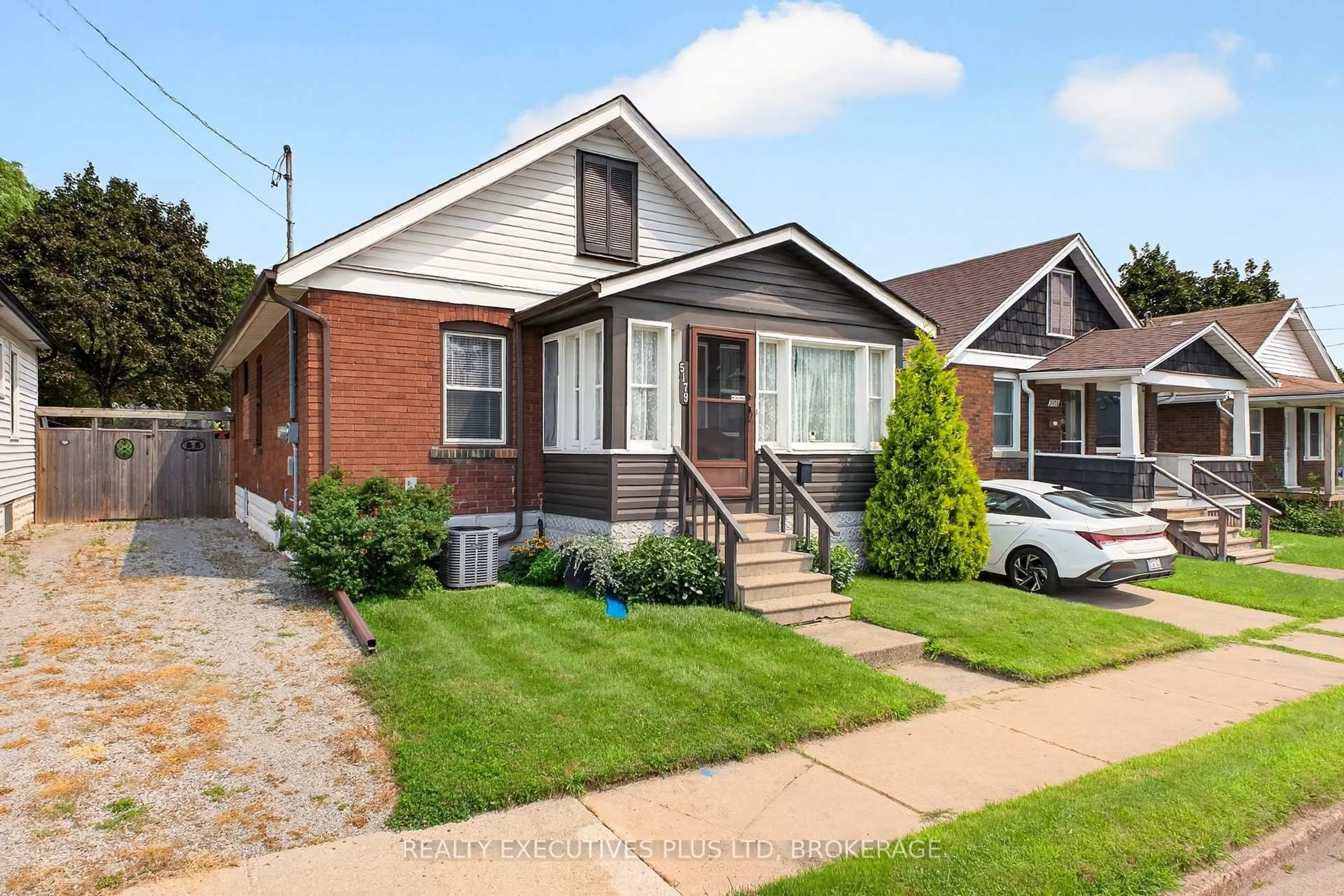 Home with brick exterior material, street for 5179 HURON St, Niagara Falls Ontario L2E 2K2