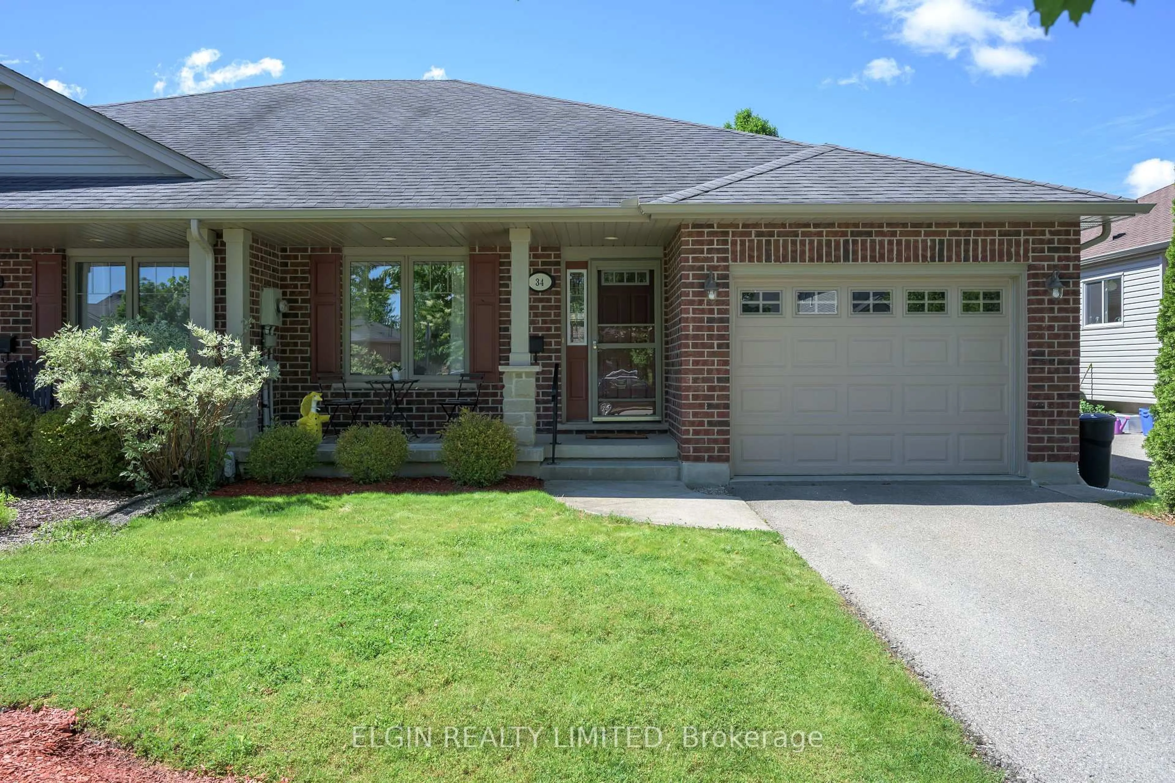 Home with brick exterior material, street for 34 Pear Tree Ave, St. Thomas Ontario N5R 0B5