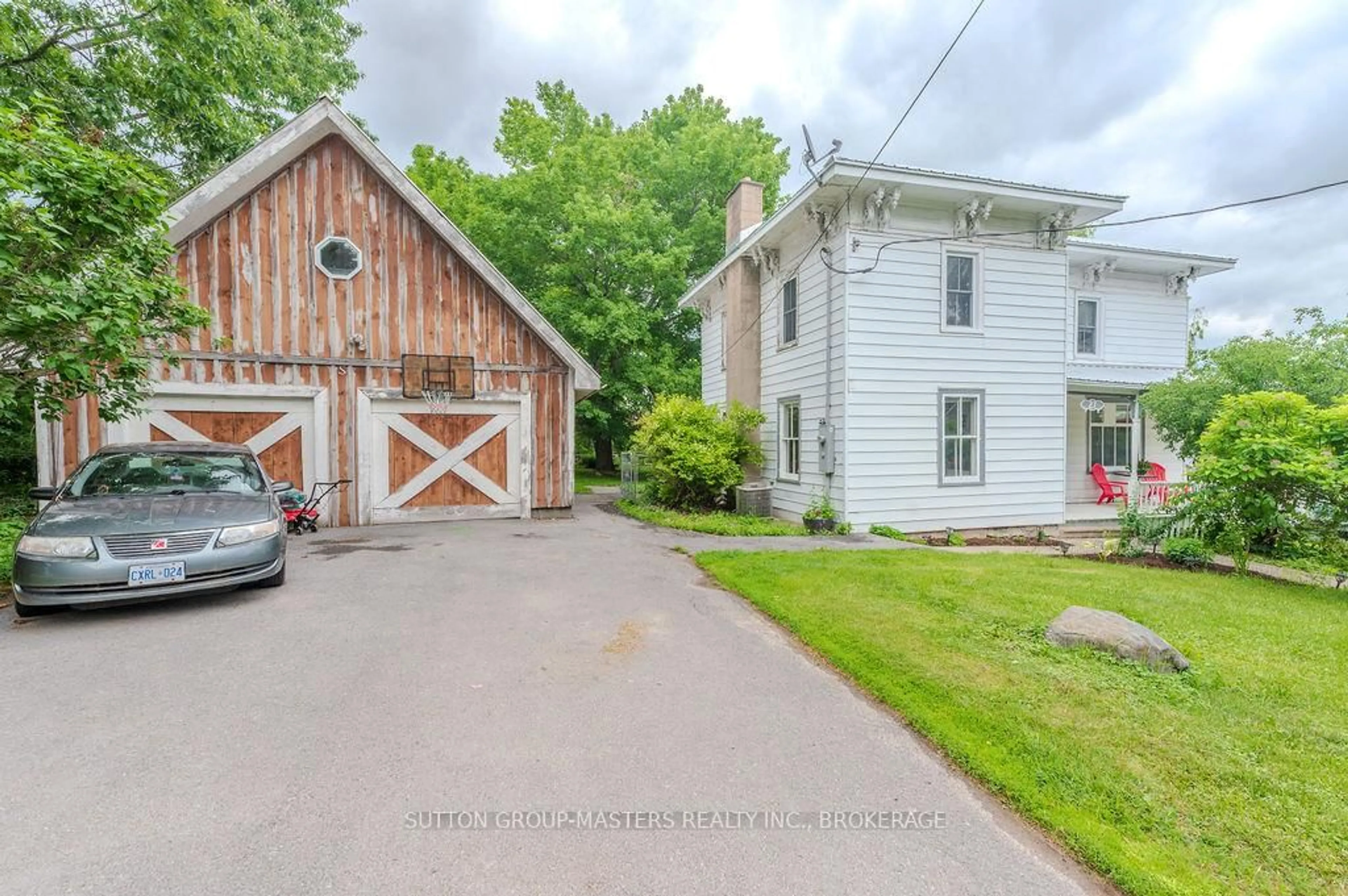 A pic from outside/outdoor area/front of a property/back of a property/a pic from drone, street for 27 West St, Kaladar Ontario K0K 1Z0