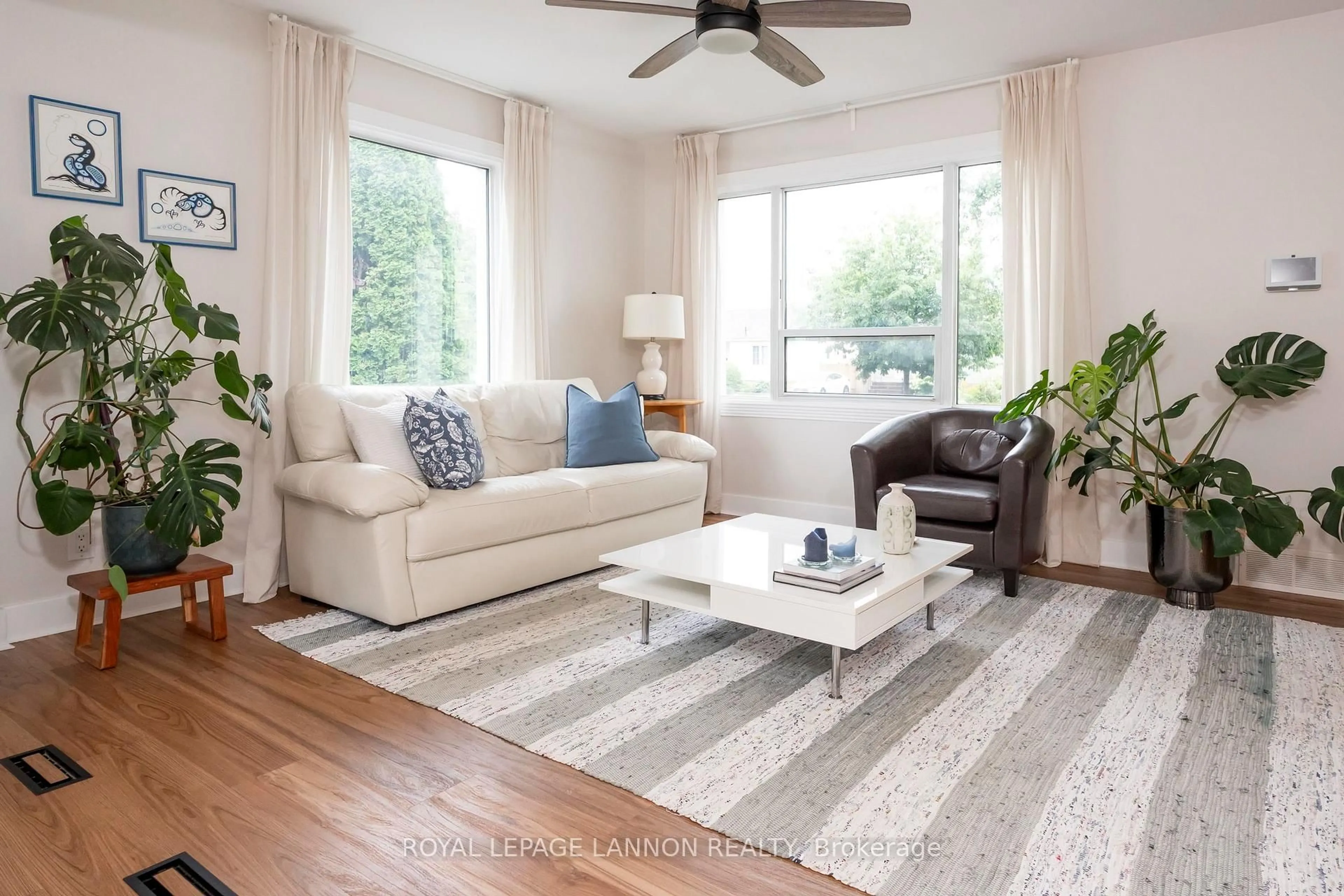 Living room with furniture, unknown for 2035 Hamilton Ave, Thunder Bay Ontario P7E 4Y3