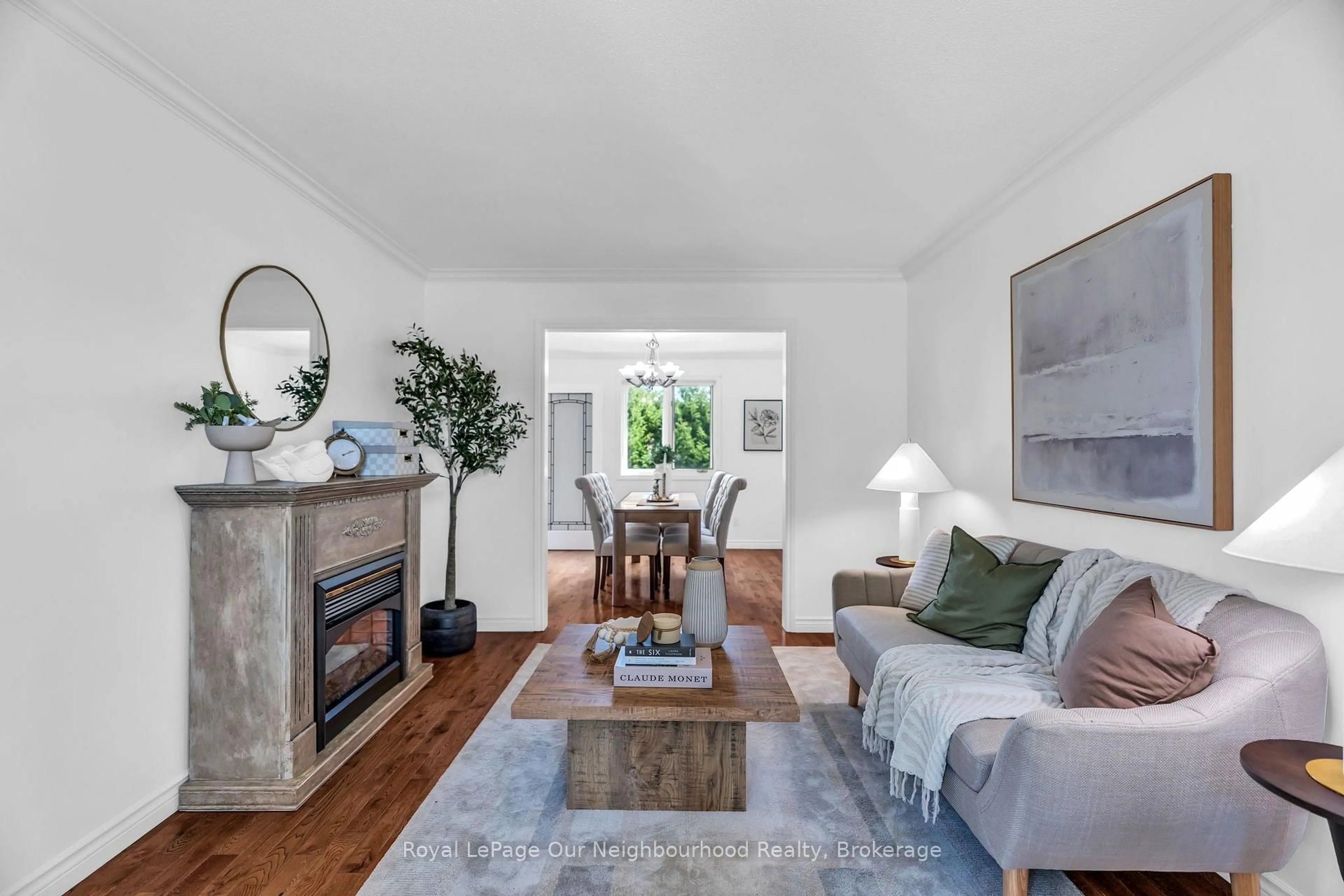 Living room with furniture, unknown for 135 Kanata Cres, London South Ontario N6J 4S1
