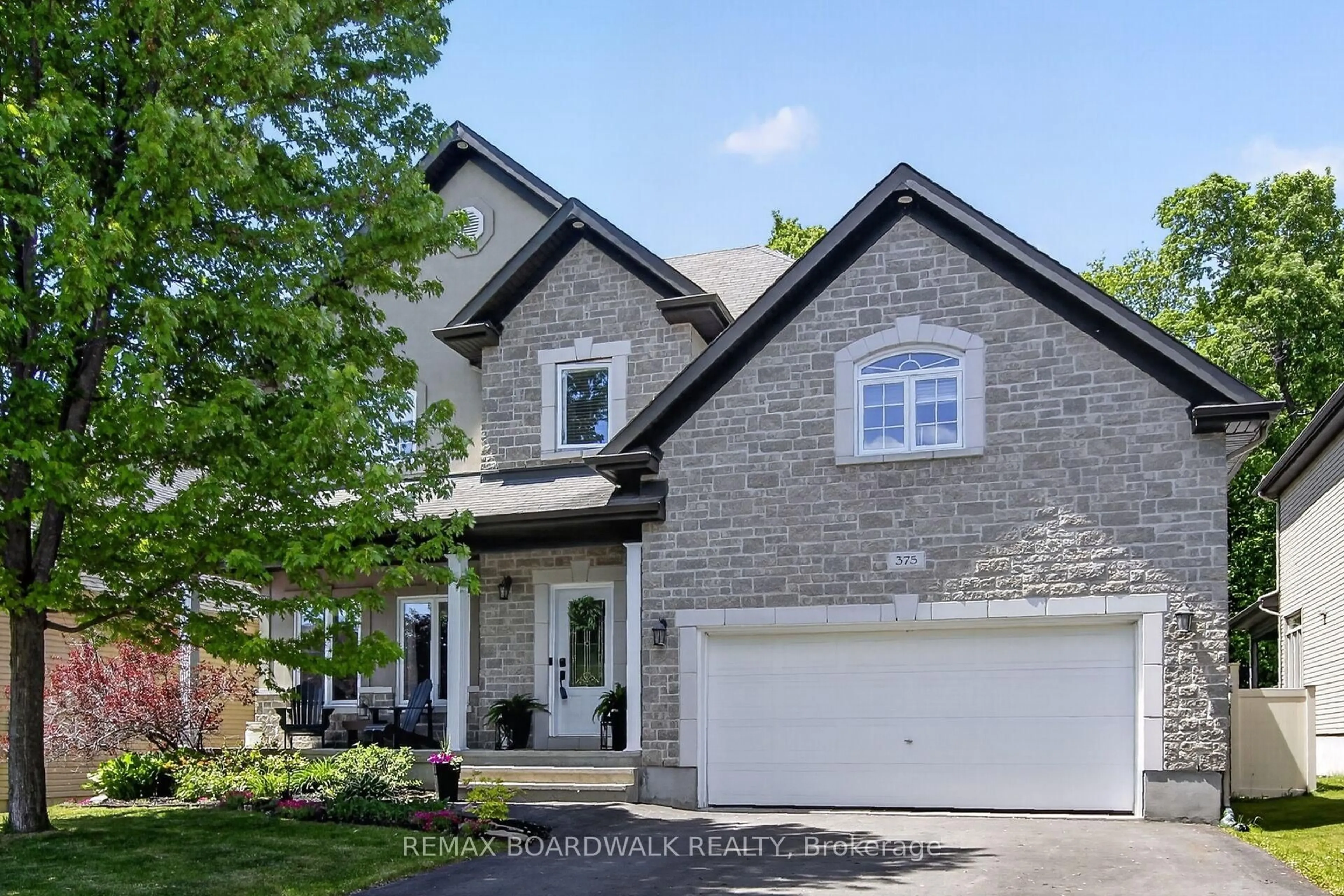 Home with brick exterior material, street for 375 Quartz Ave, Clarence-Rockland Ontario K4K 0C7